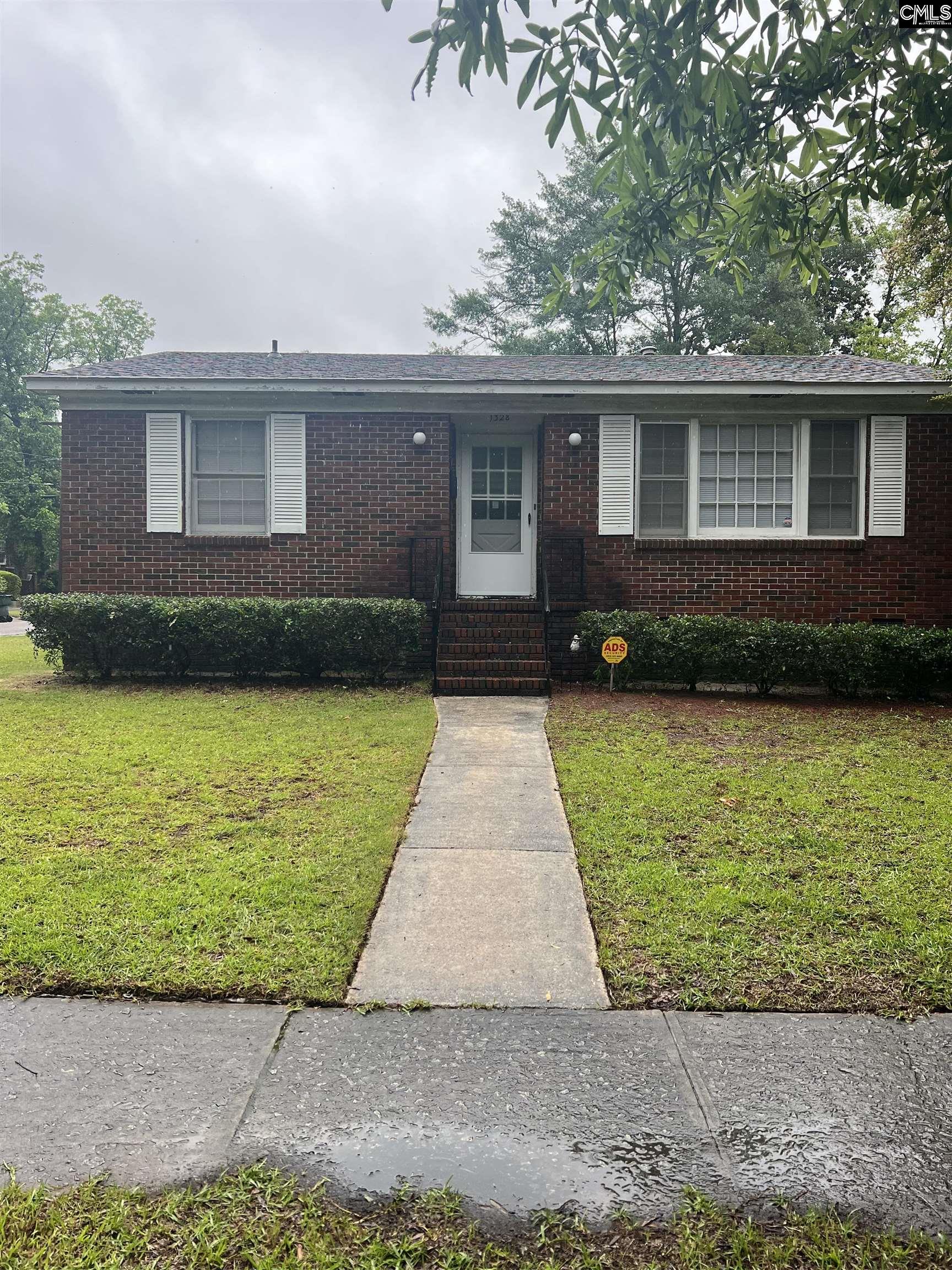 1328 Fairview Drive Columbia, SC 29205-1213