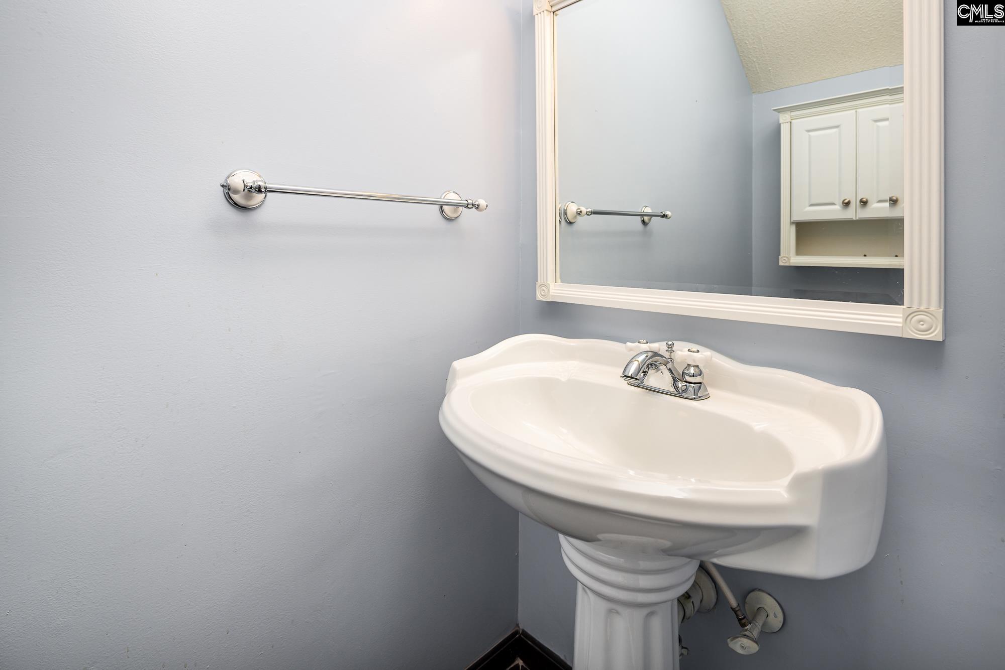 339 Rutledge Place Columbia, SC 29212