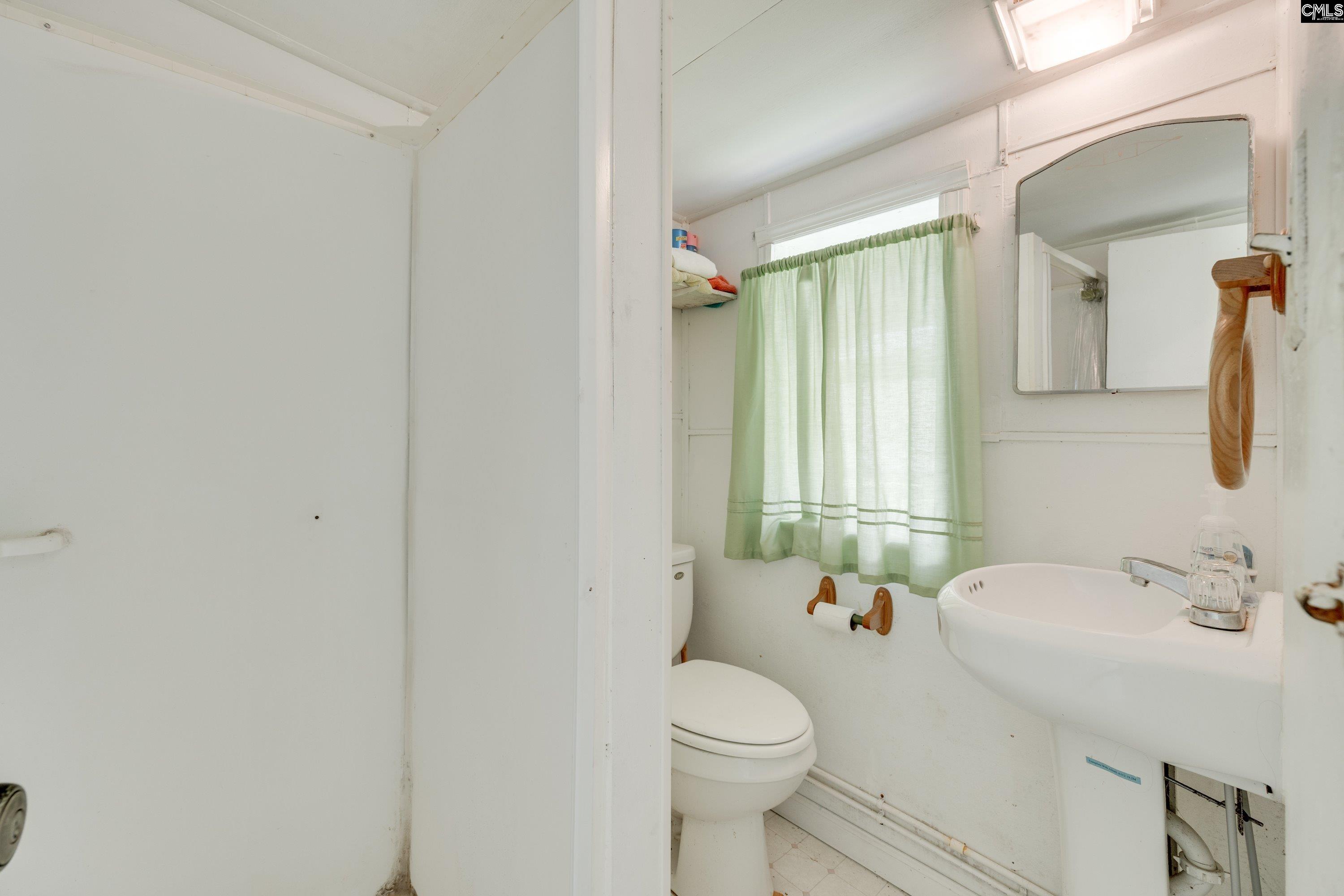 2474 Cottage Lane, Liberty Hill, South Carolina image 17