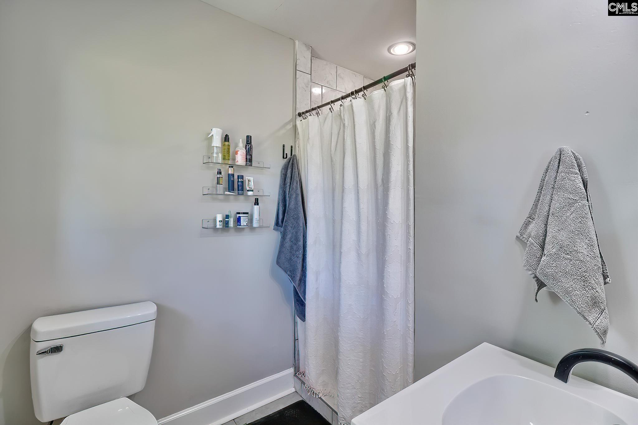 813 Fairwood Drive Columbia, SC 29209