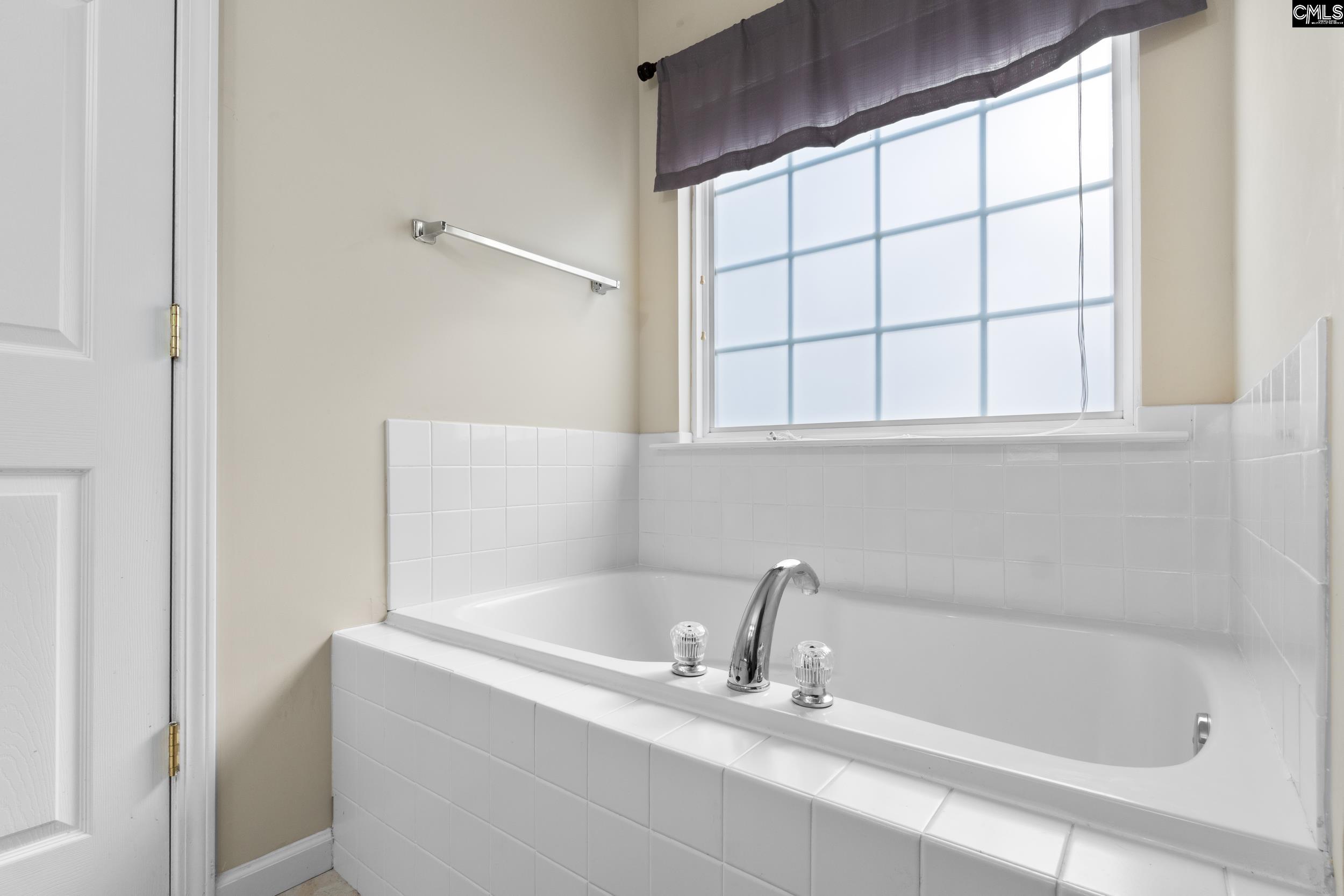 121 Brandon Hall Road Columbia, SC 29229