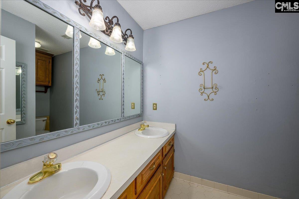 2625 Carriage Drive, Sumter, South Carolina image 10