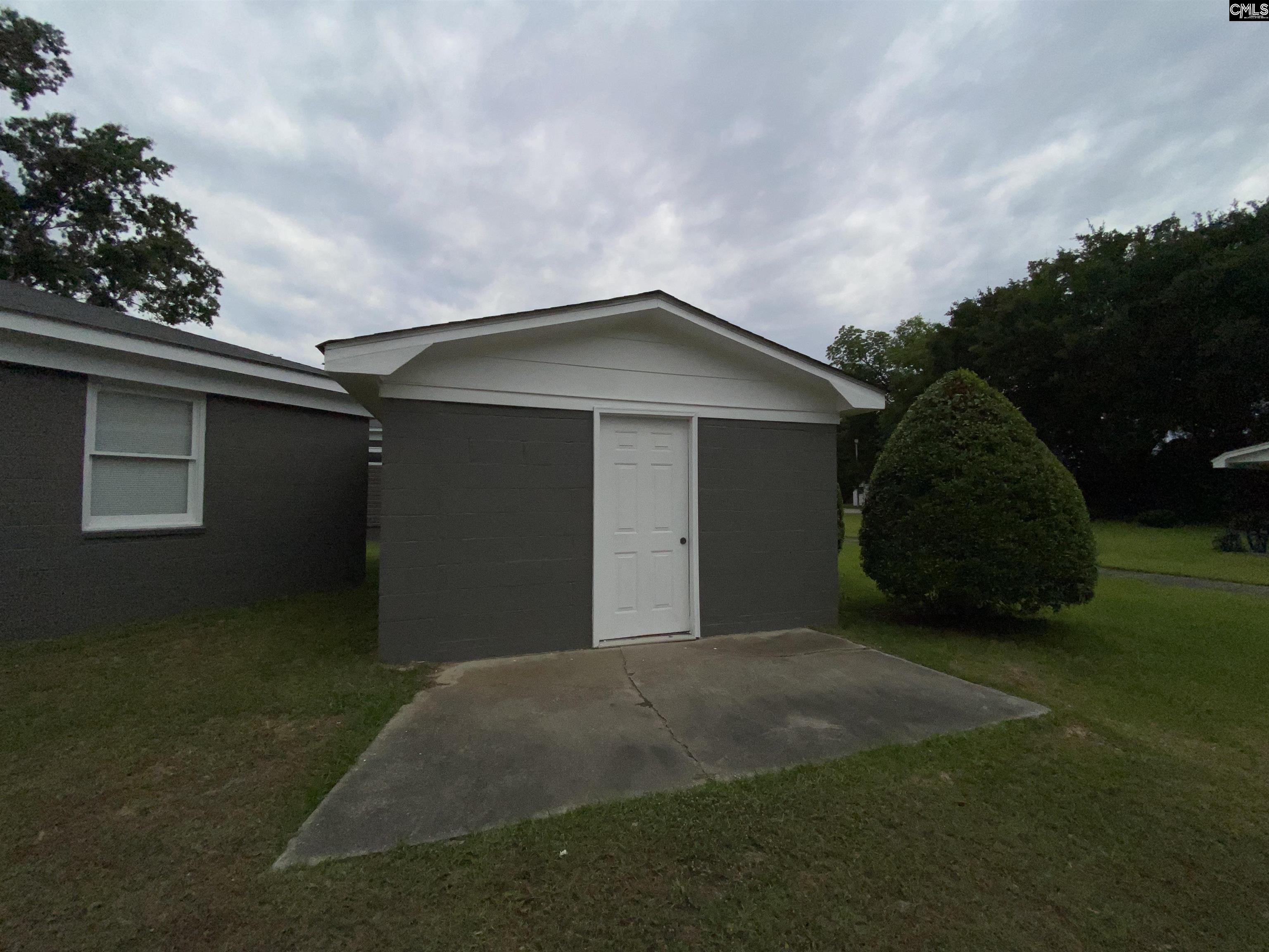 716 W Dekalb Street Camden, SC 29020-0000