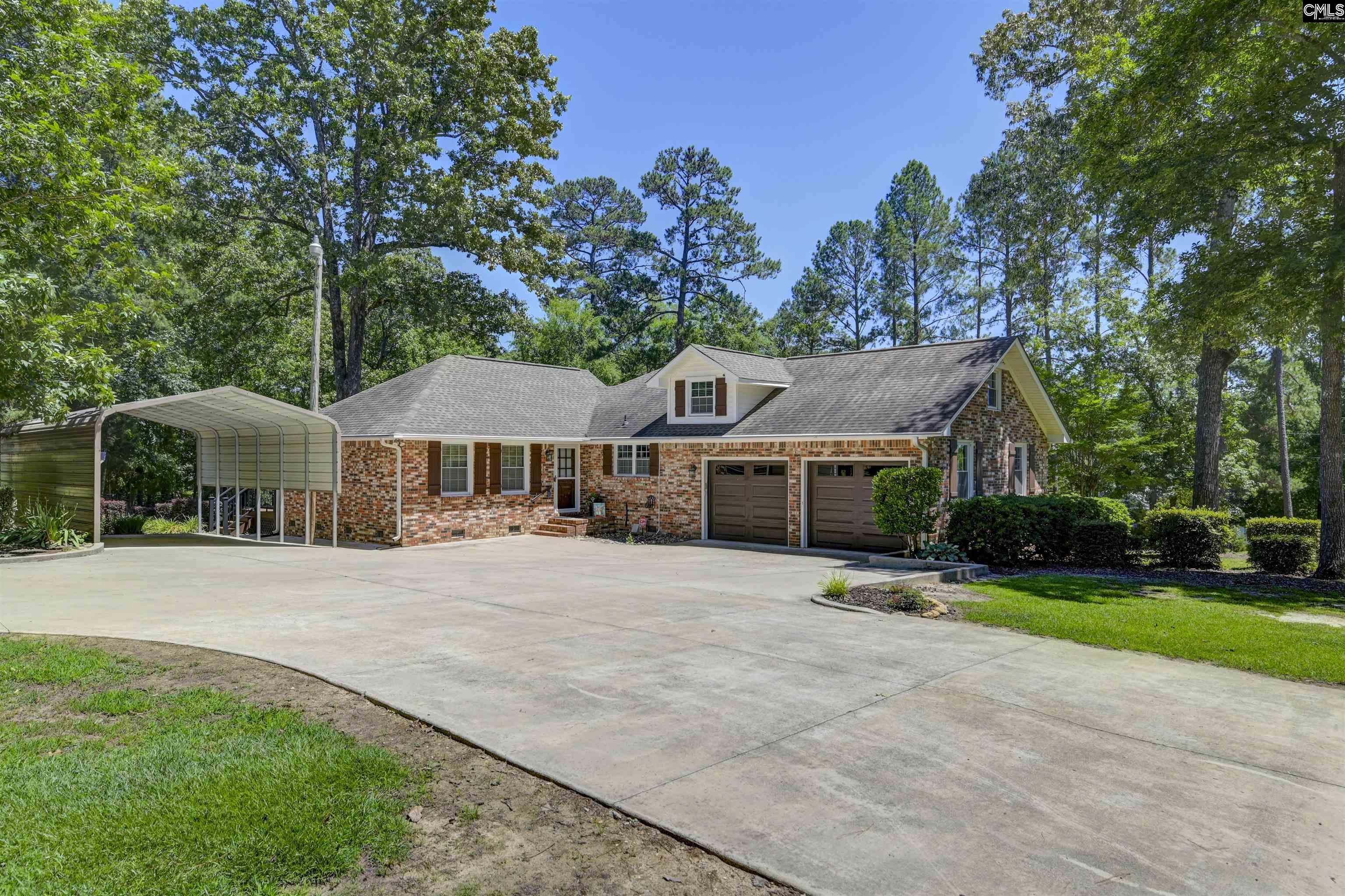 340 Dutchman Shores Circle, Chapin, South Carolina image 1