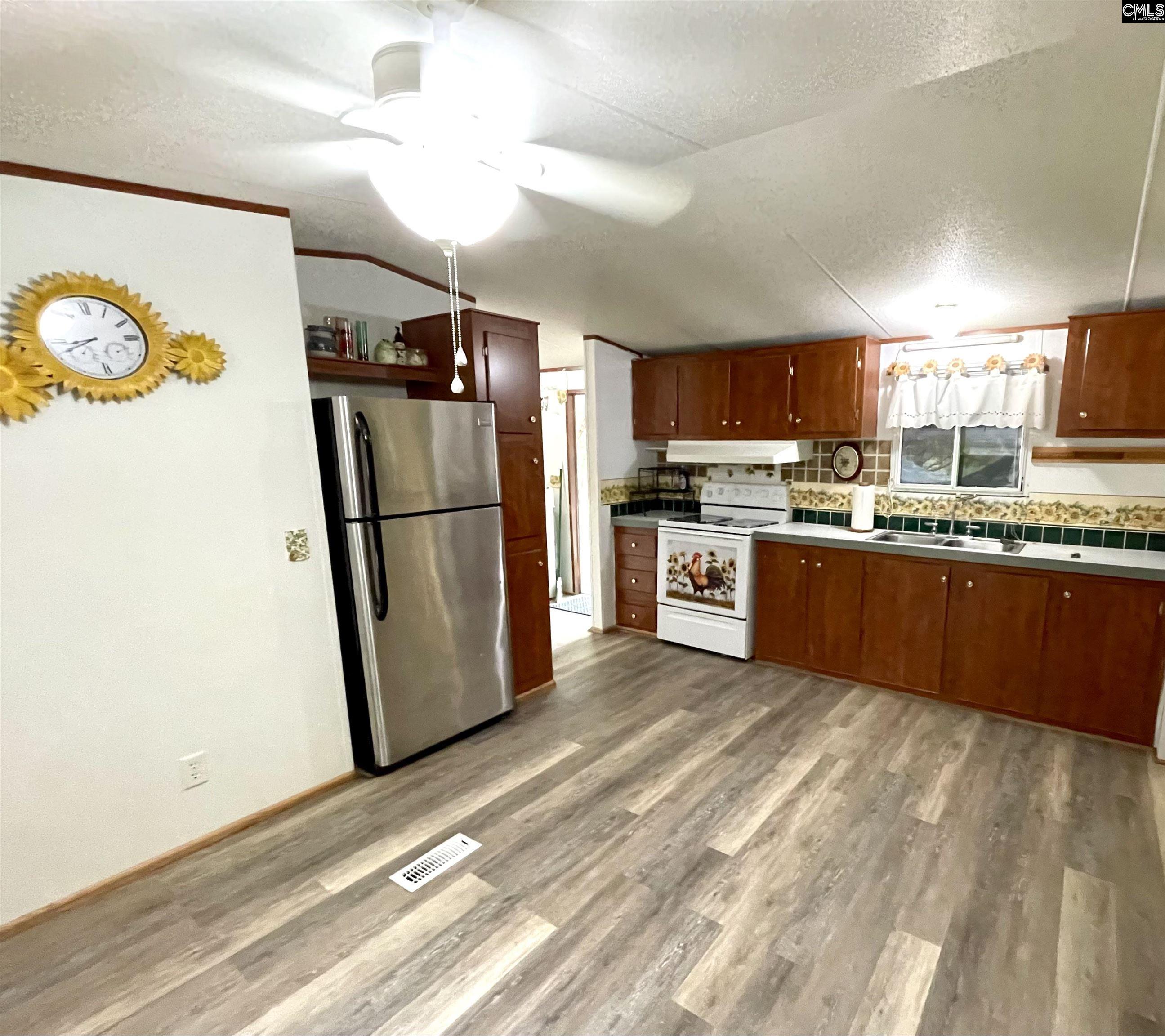 523 Magenta Drive, North, South Carolina image 5