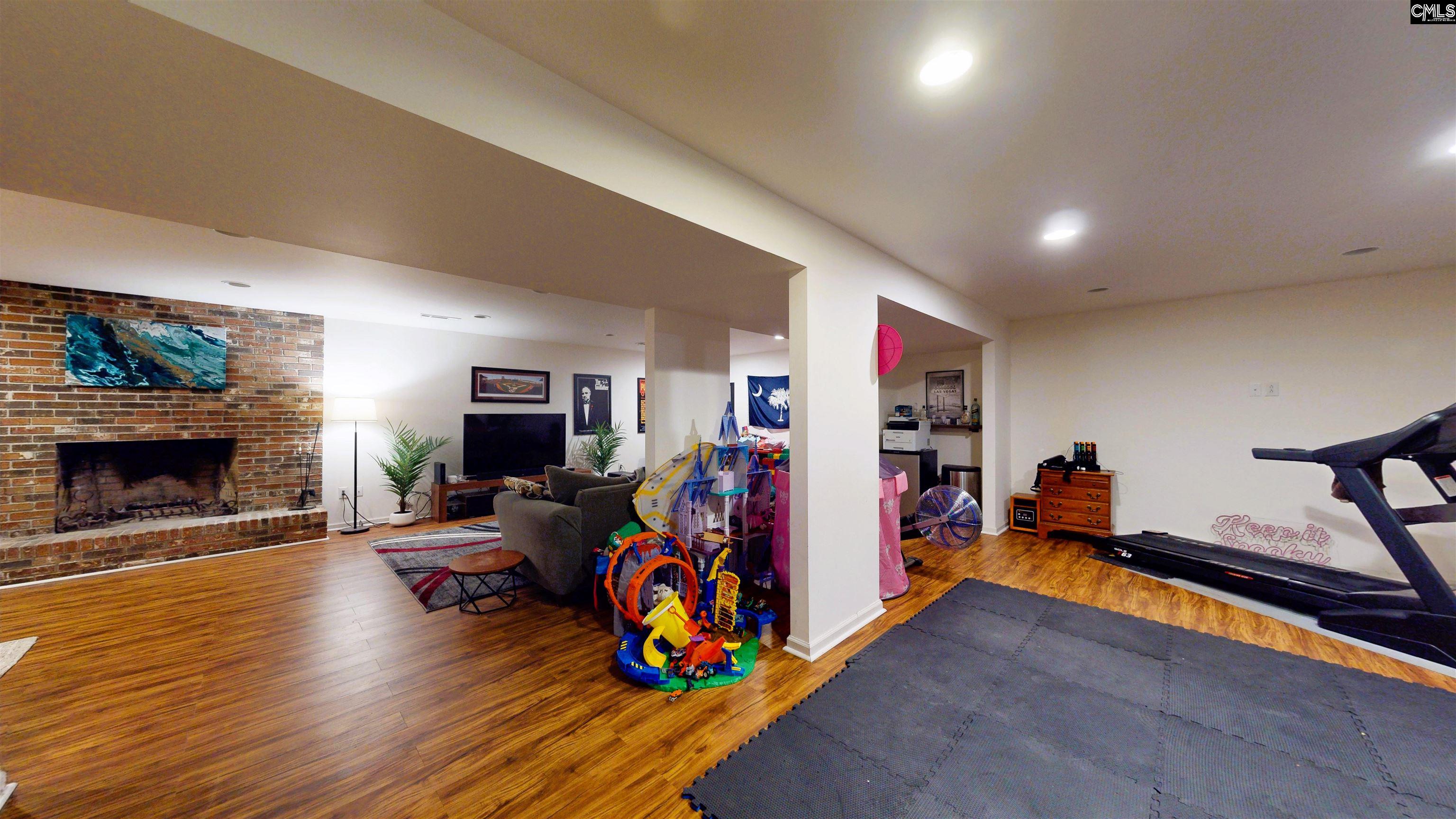 2220 Quail Hollow Court West Columbia, SC 29169