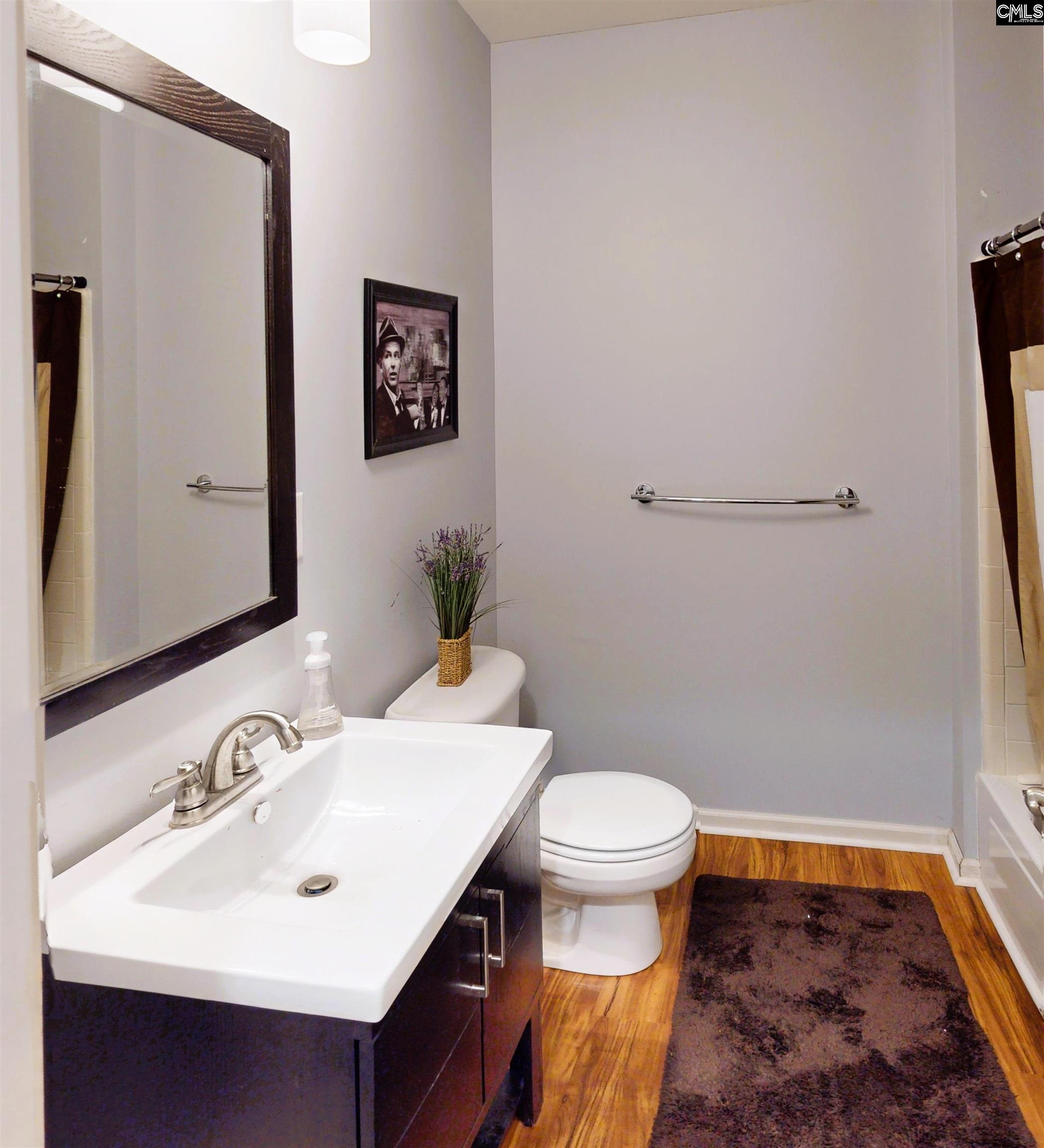 2220 Quail Hollow Court West Columbia, SC 29169