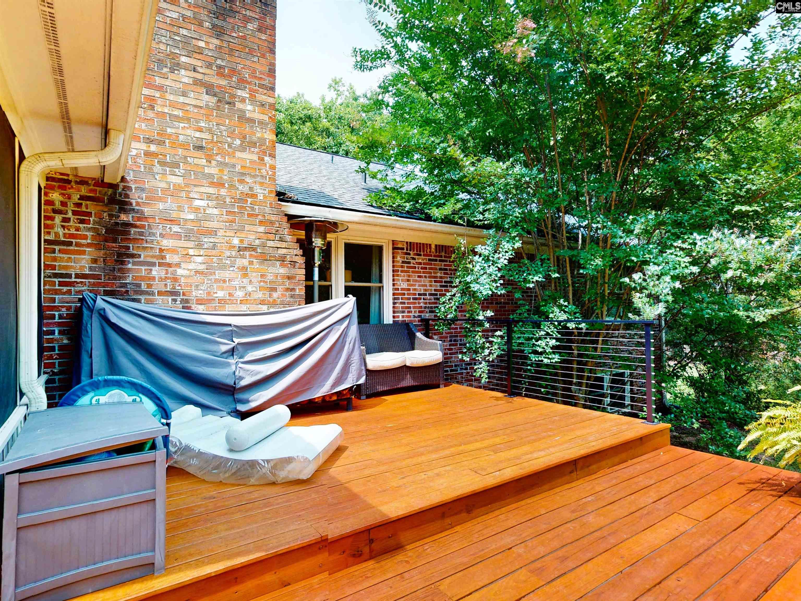 2220 Quail Hollow Court West Columbia, SC 29169