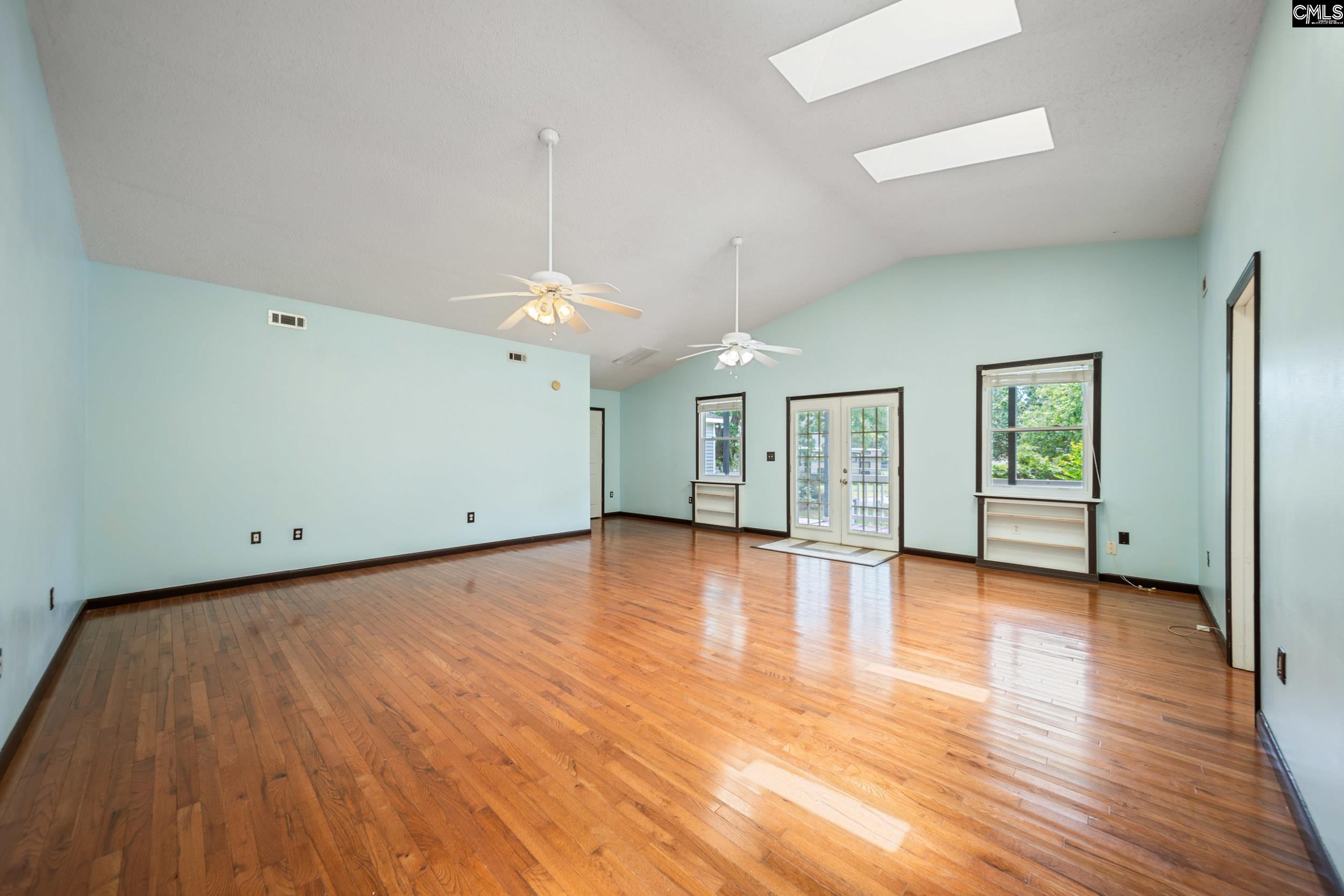 108 Commonwealth Court Lexington, SC 29073