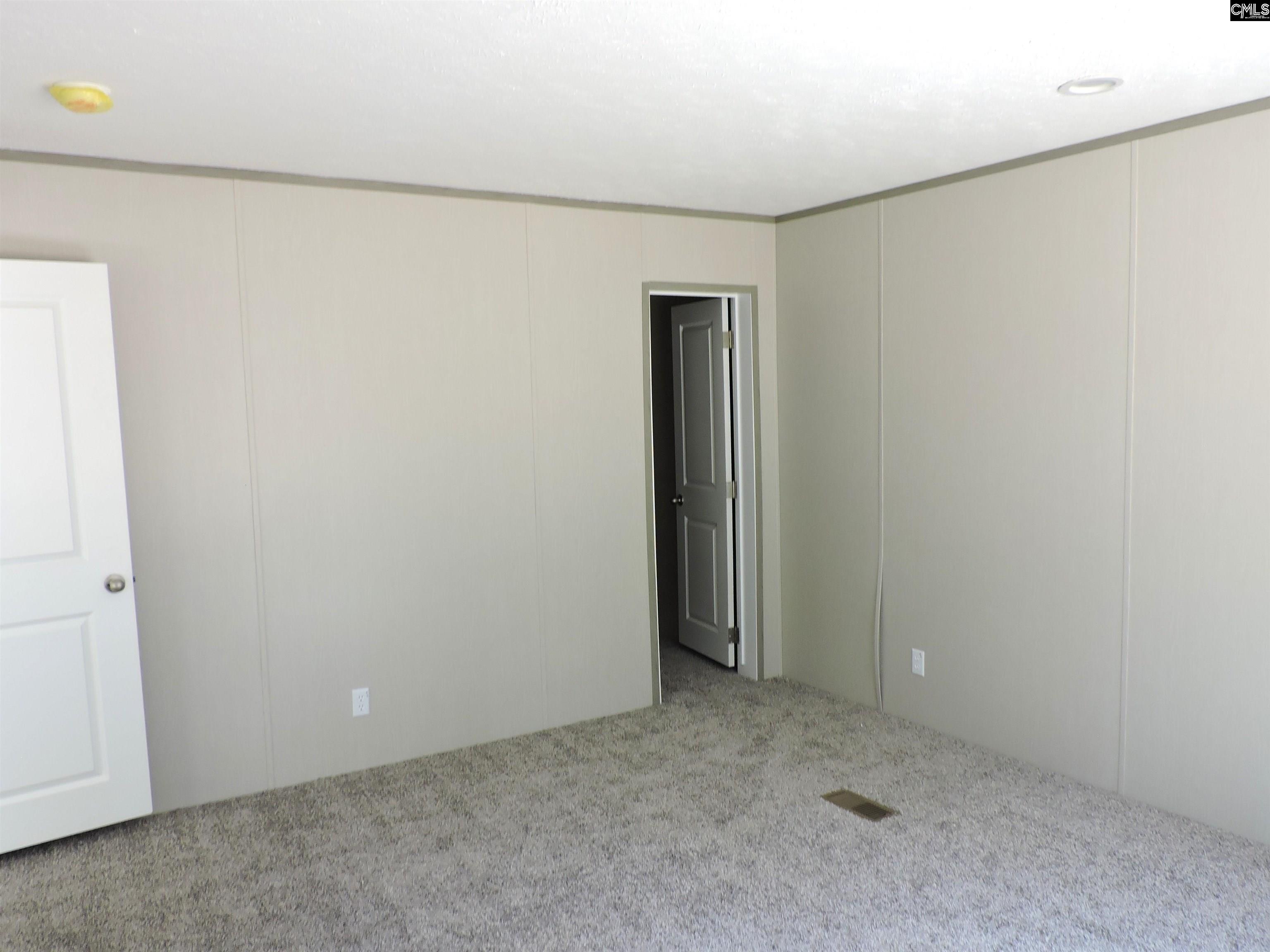 812 White Pond Road Williston, SC 29853