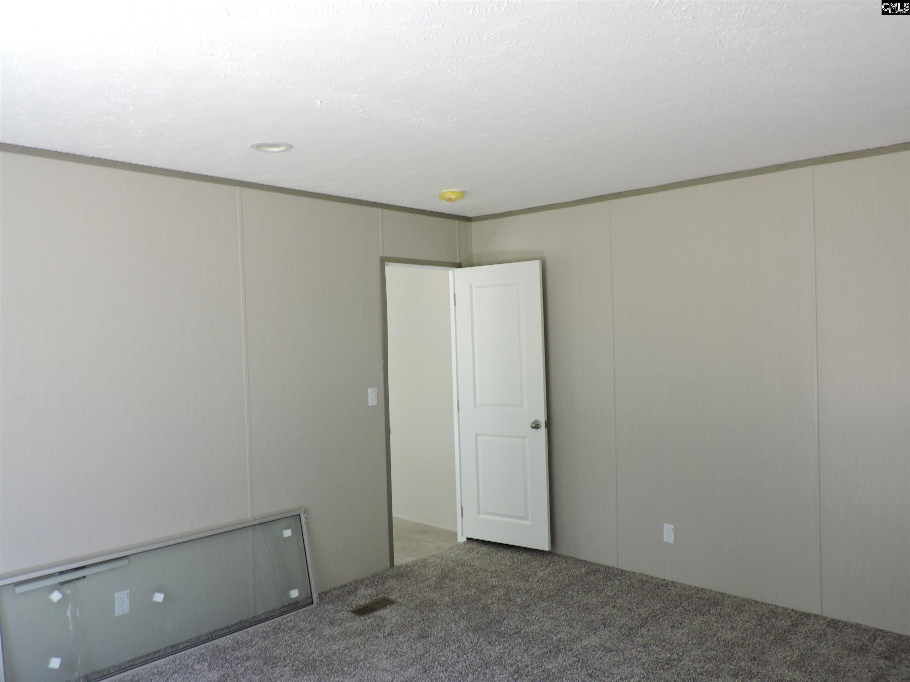 812 White Pond Road Williston, SC 29853