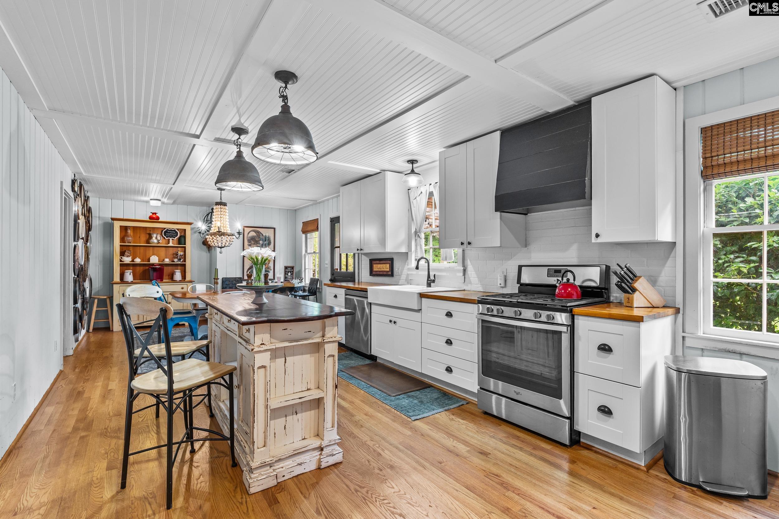 300 Wessinger Drive Lexington, SC 29072