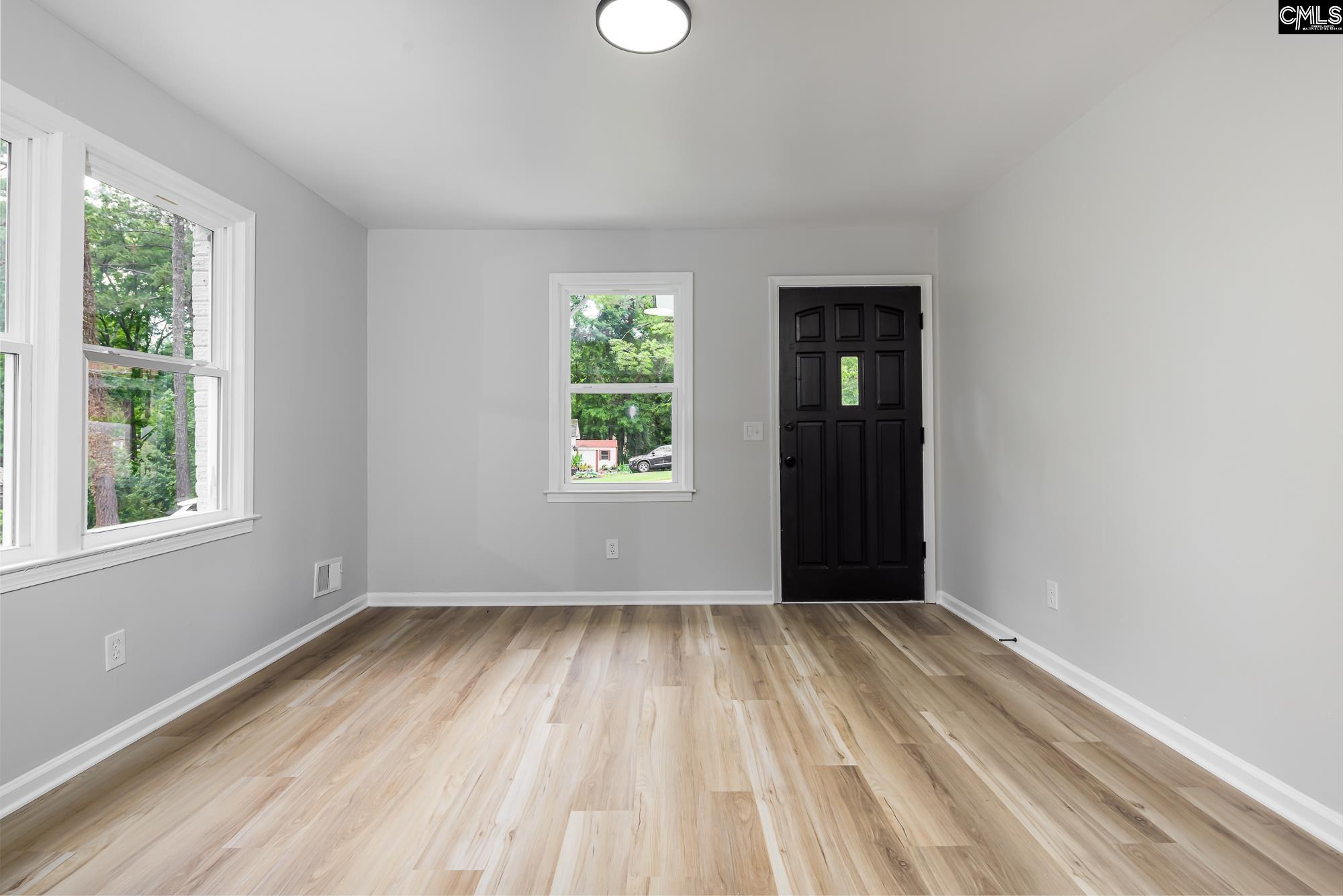 198 Stanford Street Columbia, SC 29203
