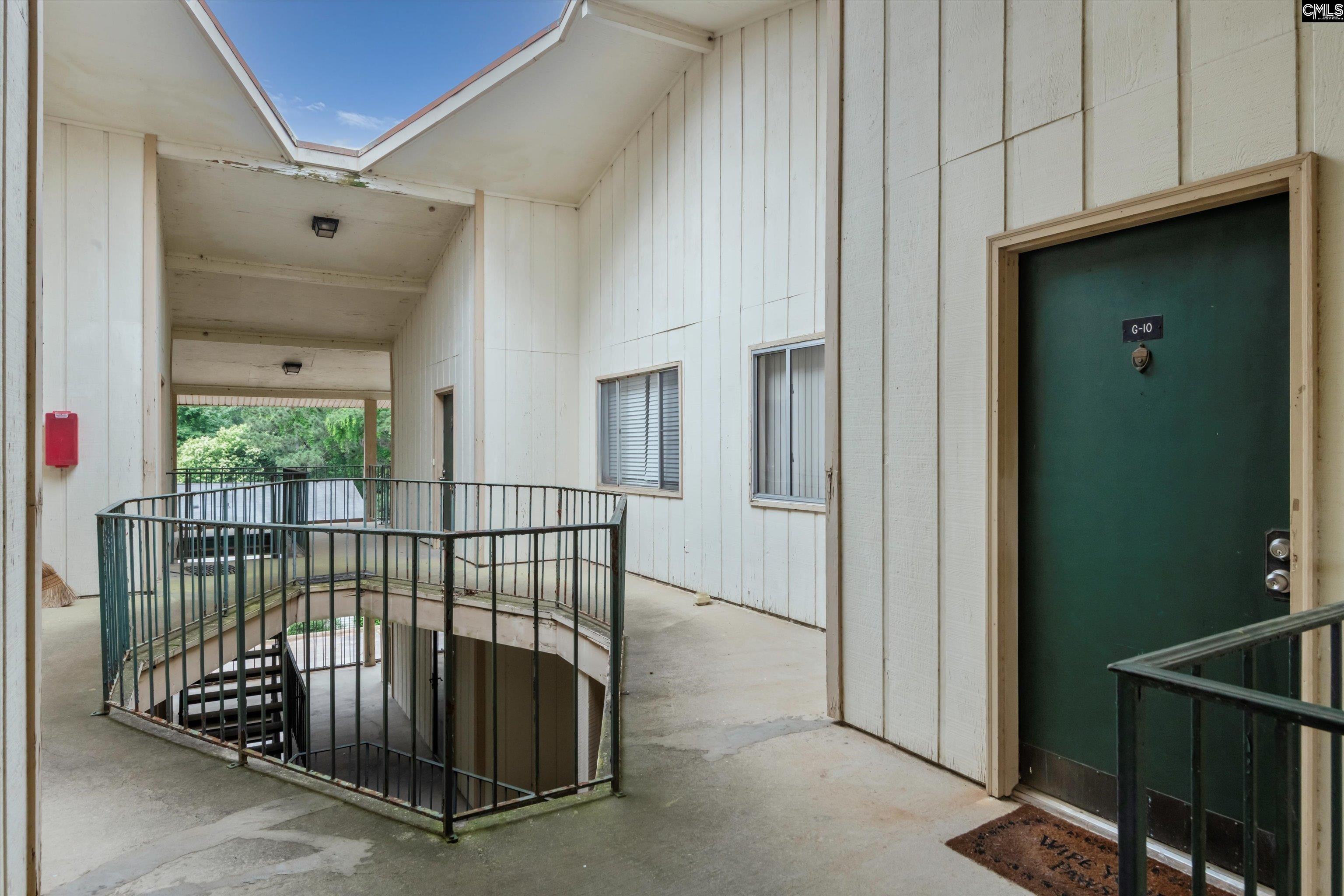 1208 Bush River Road #G10, Columbia, South Carolina image 2