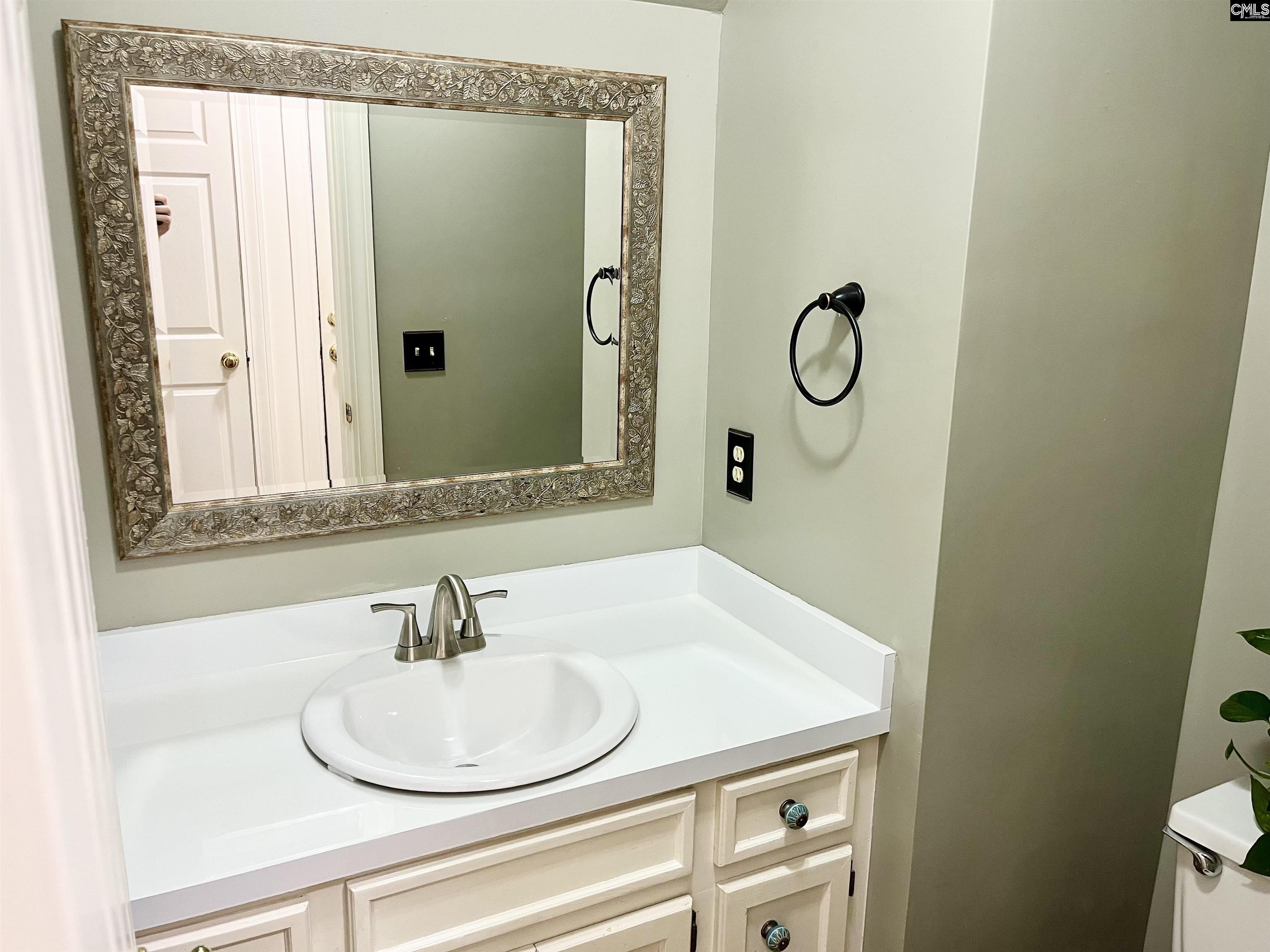 144 Brook Hollow Drive Columbia, SC 29229-8810