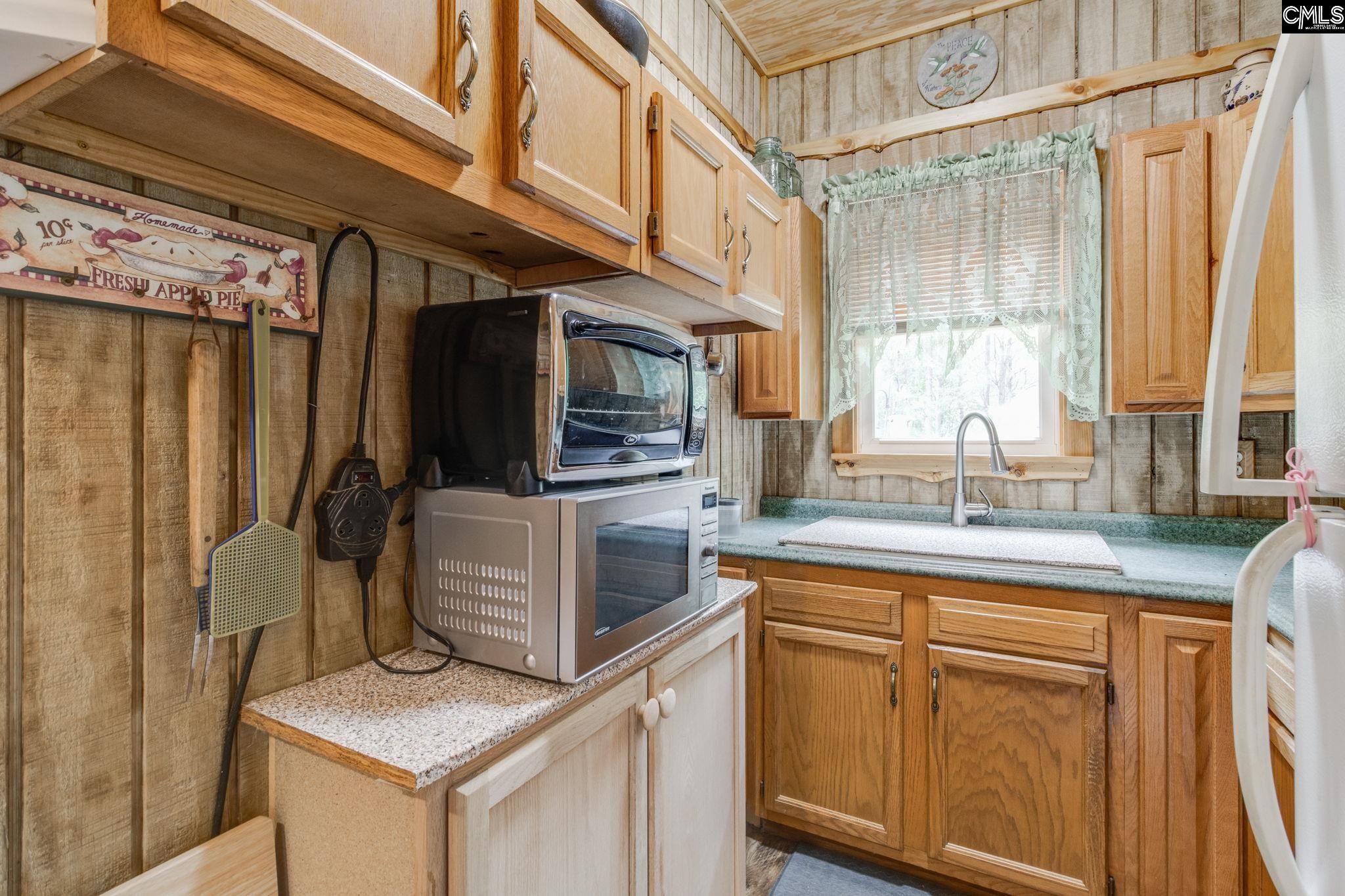 112 Scaley Bark Road, Cassatt, South Carolina image 12