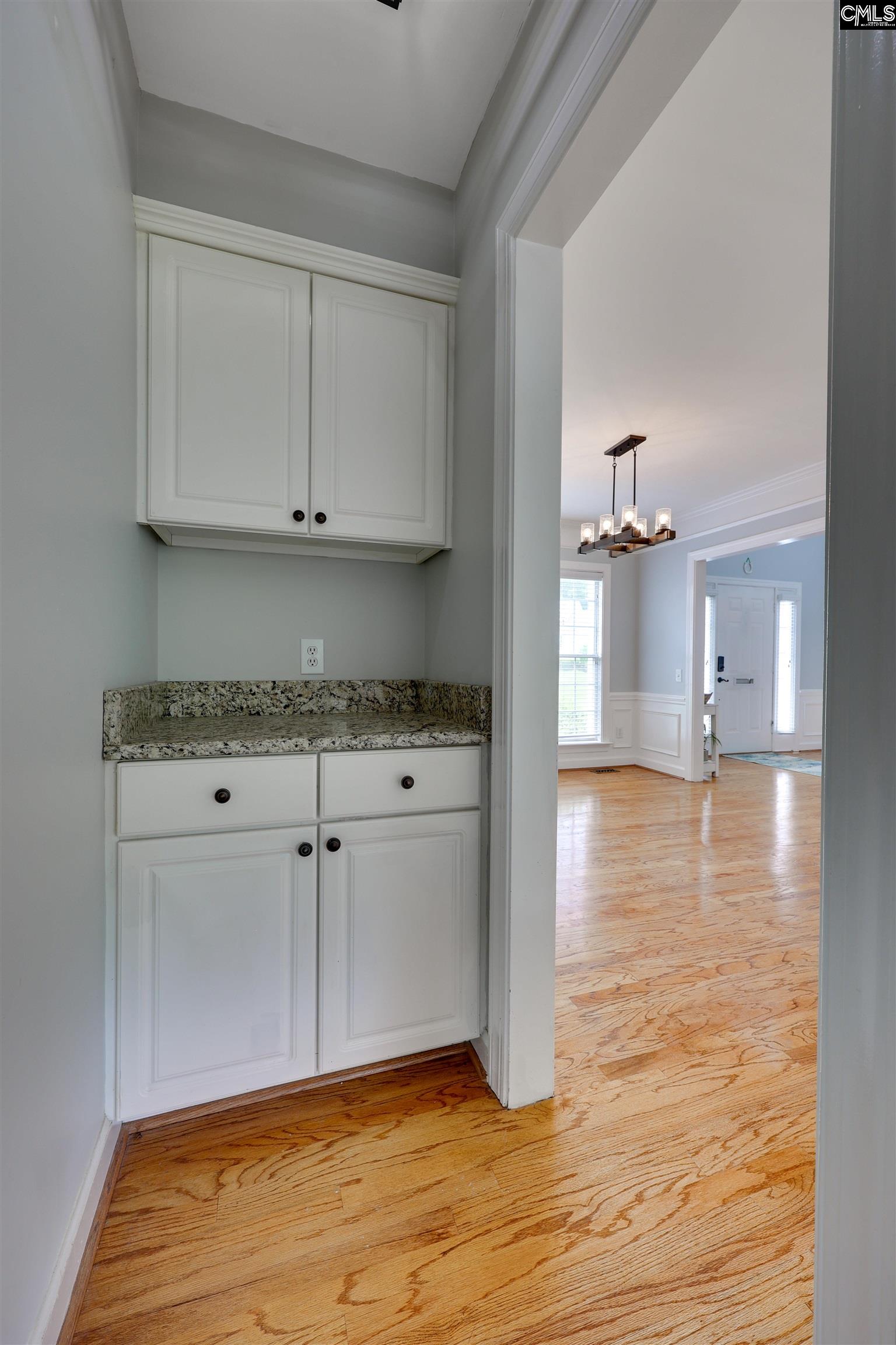 Between Kitchen and Formal Dining
