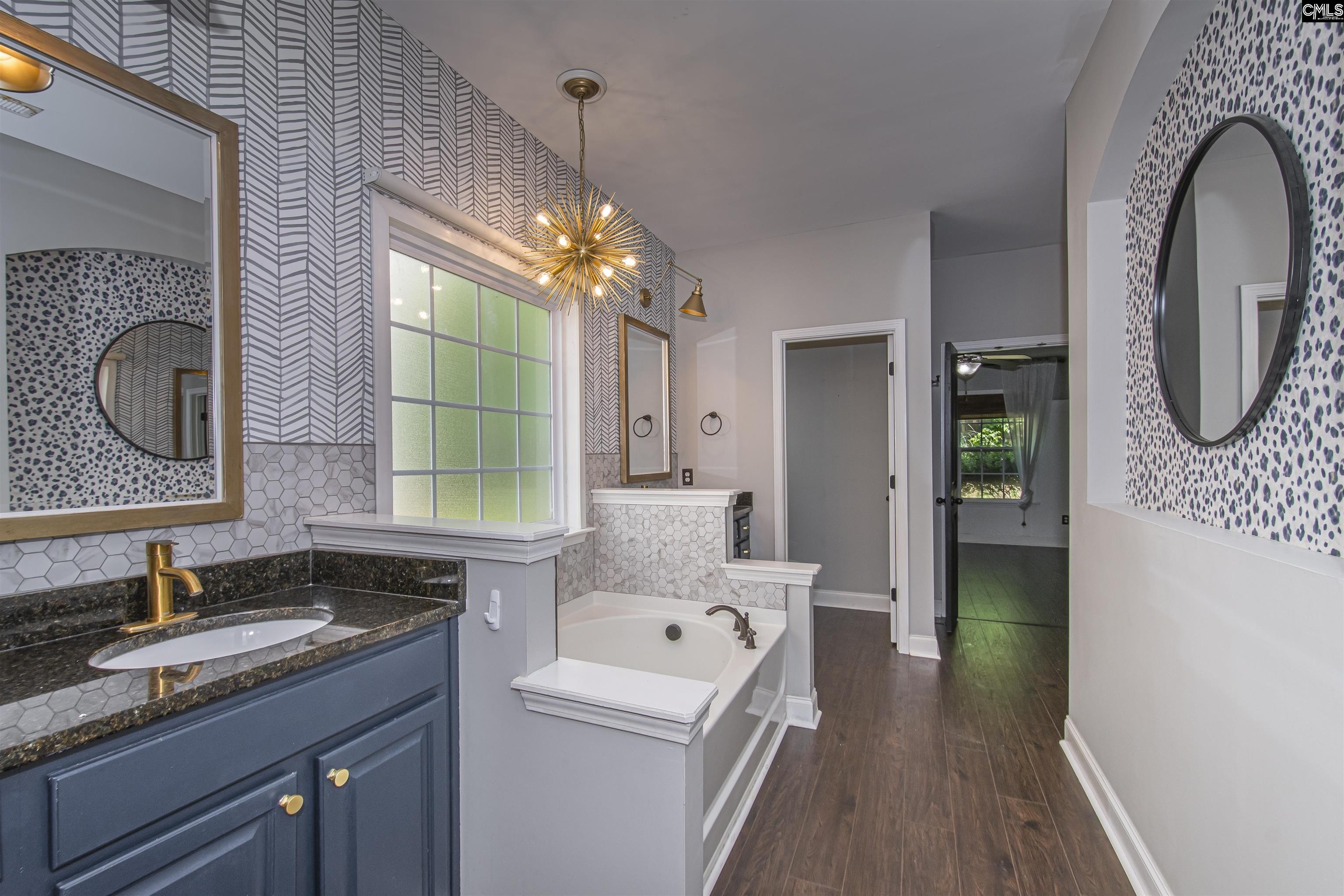 189 Cherokee Pond Court Lexington, SC 29072