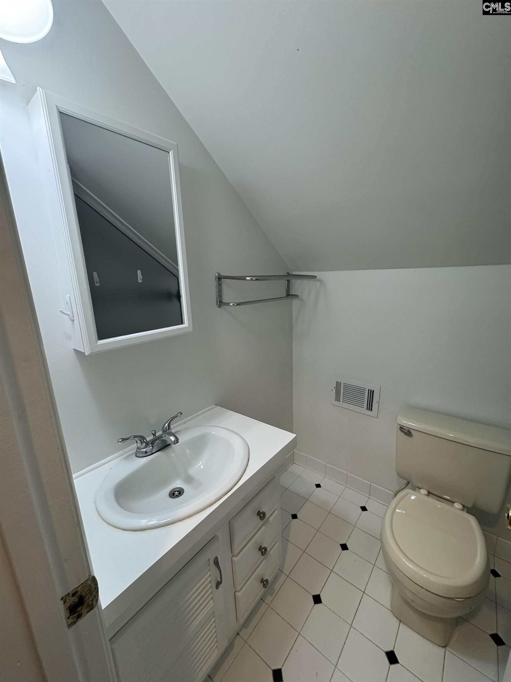 226 Tamwood Circle Cayce, SC 29033