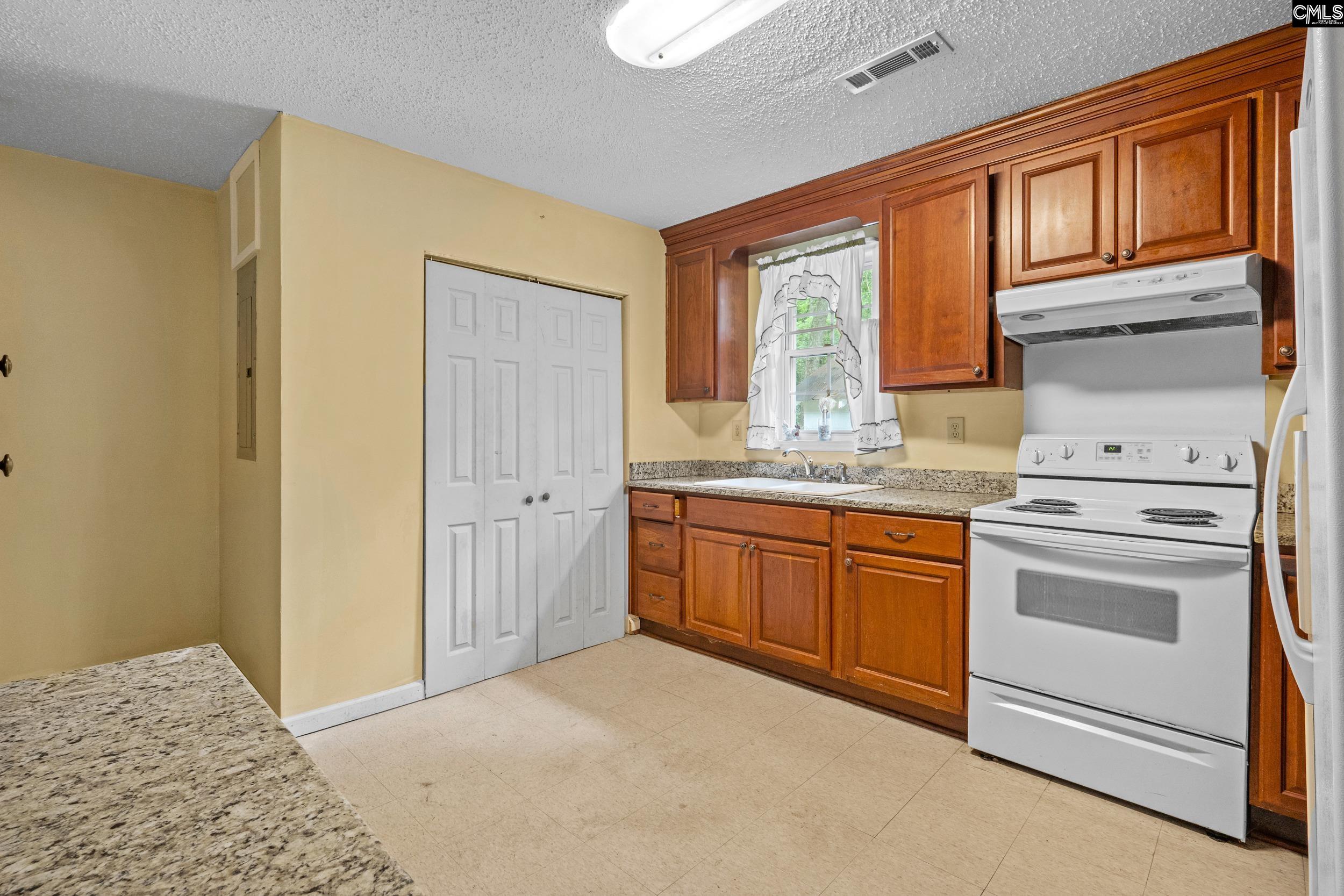 114 Quattlebaum Avenue, Ridge Spring, South Carolina image 9