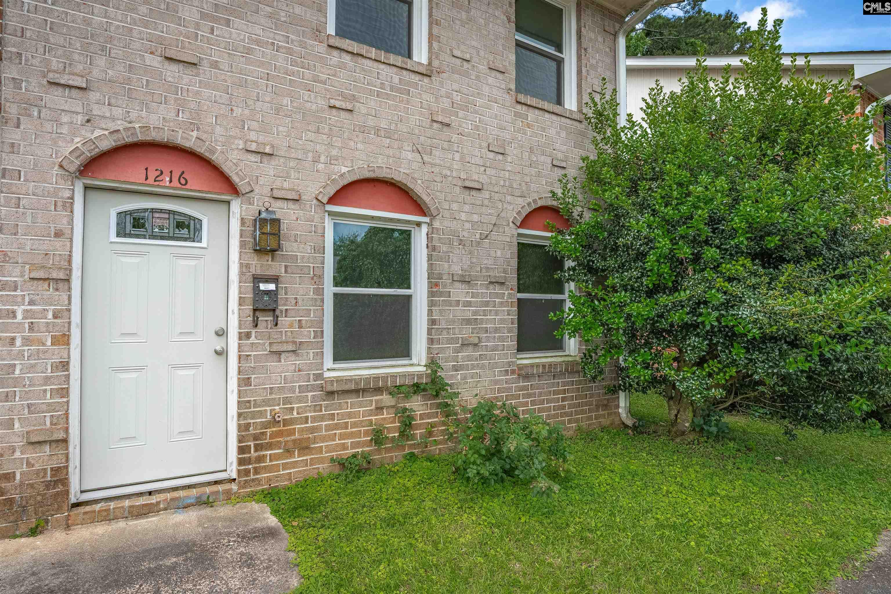 4712 Leaf Crest Court Columbia, SC 29210