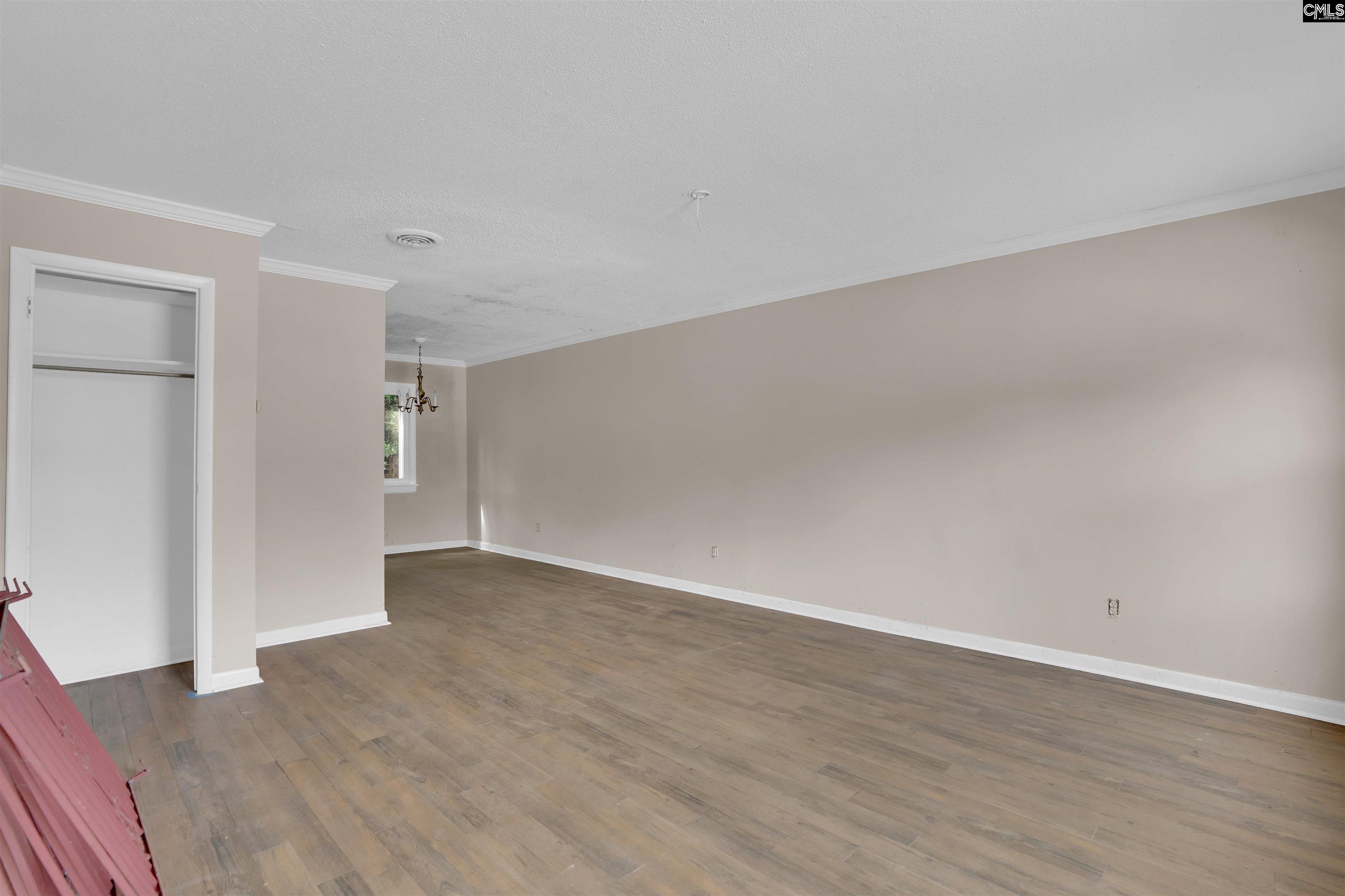 4712 Leaf Crest Court Columbia, SC 29210