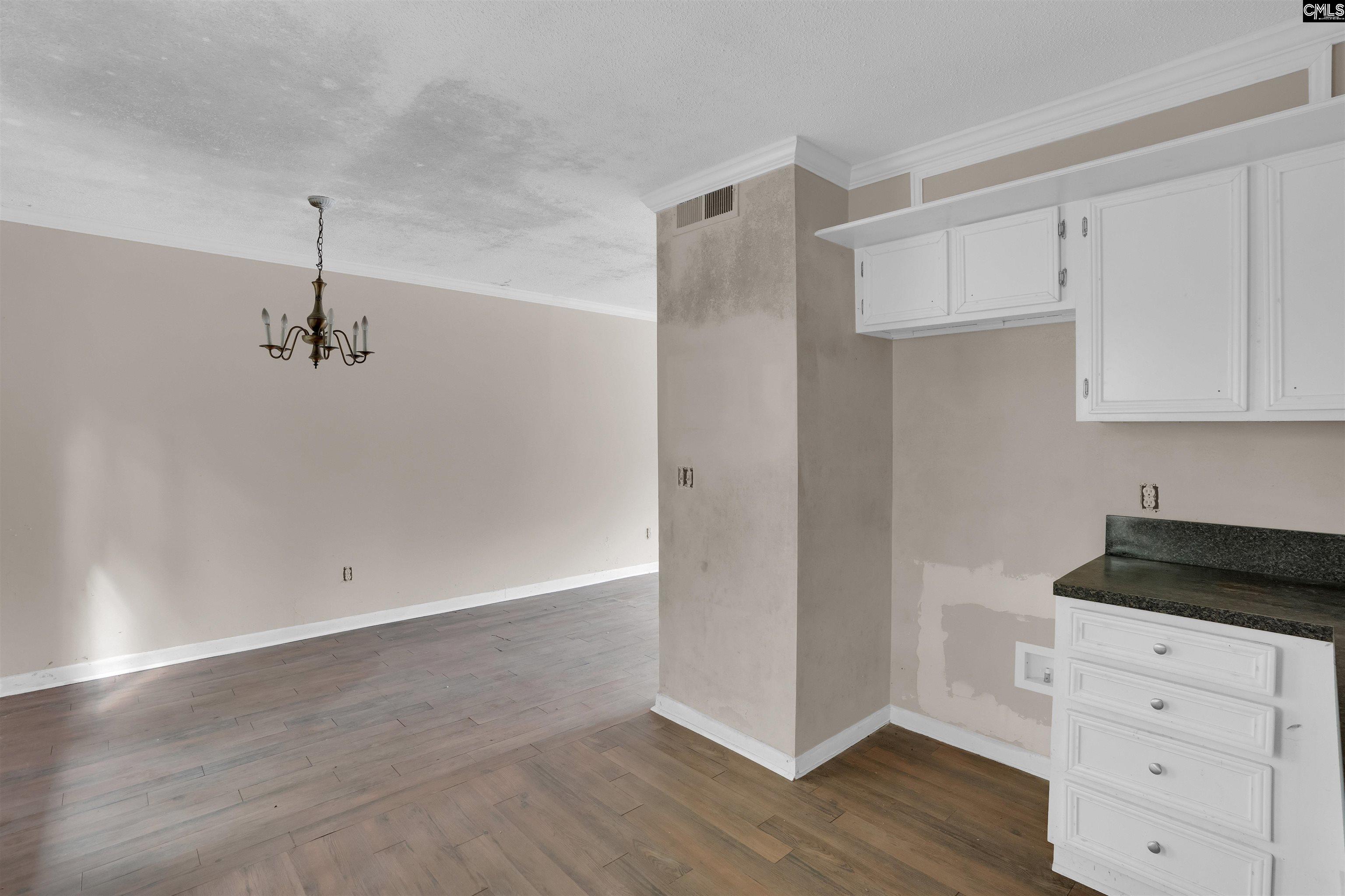 4712 Leaf Crest Court Columbia, SC 29210
