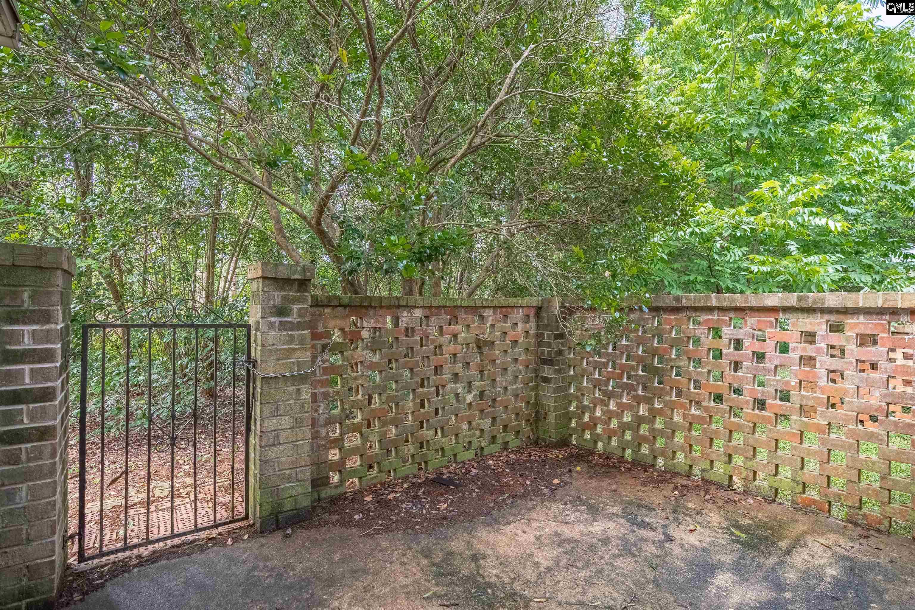 4712 Leaf Crest Court Columbia, SC 29210