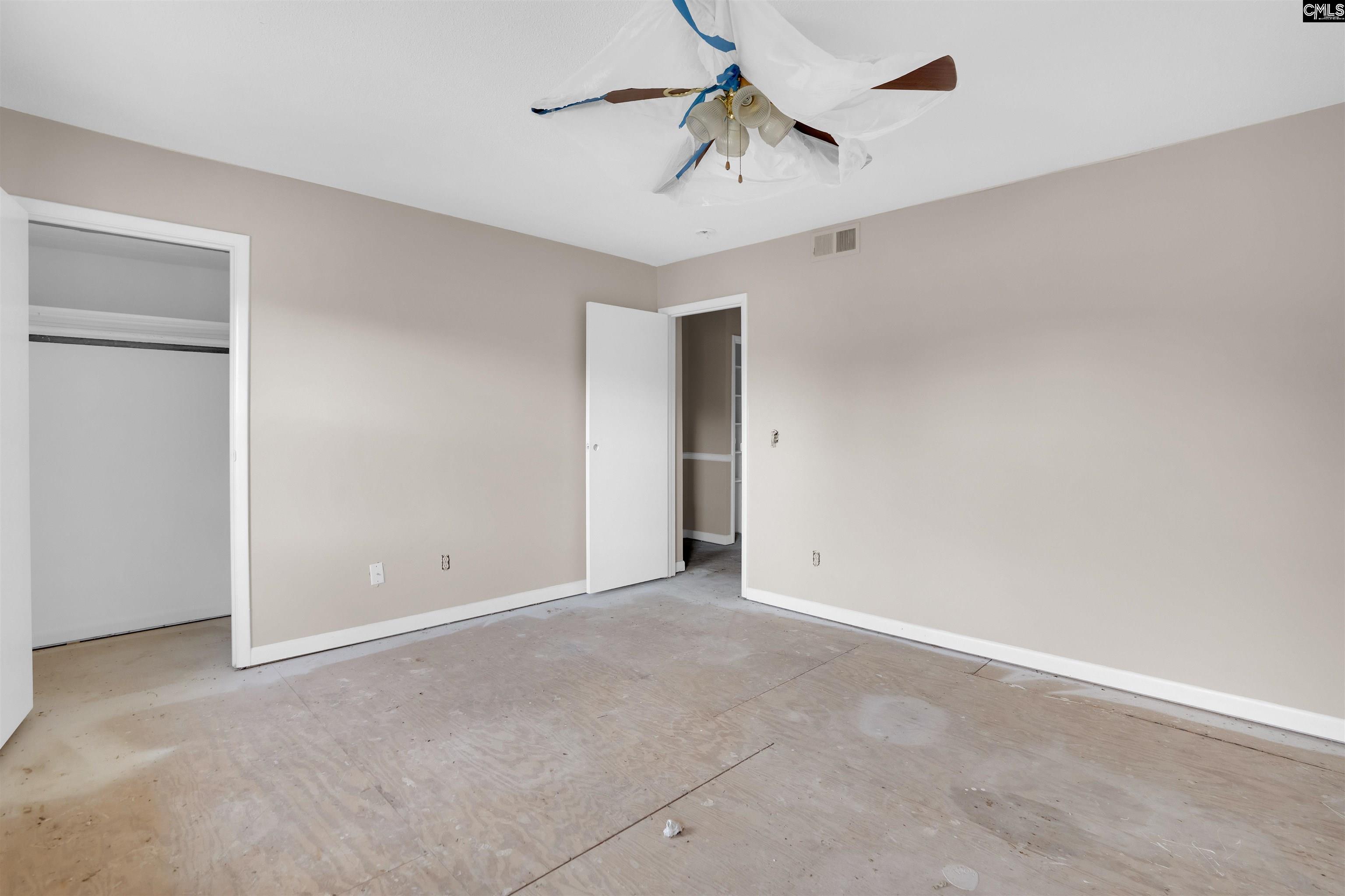 4712 Leaf Crest Court Columbia, SC 29210