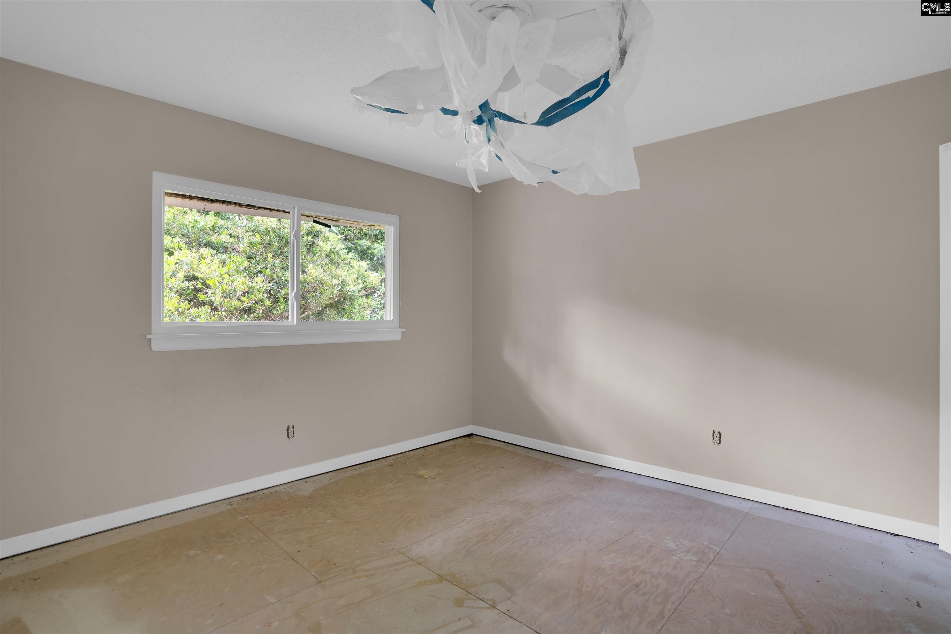 4712 Leaf Crest Court Columbia, SC 29210