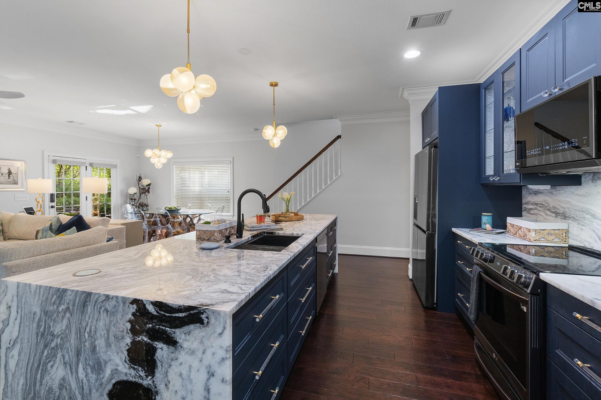 29 Old Shandon Circle Columbia, SC 29205
