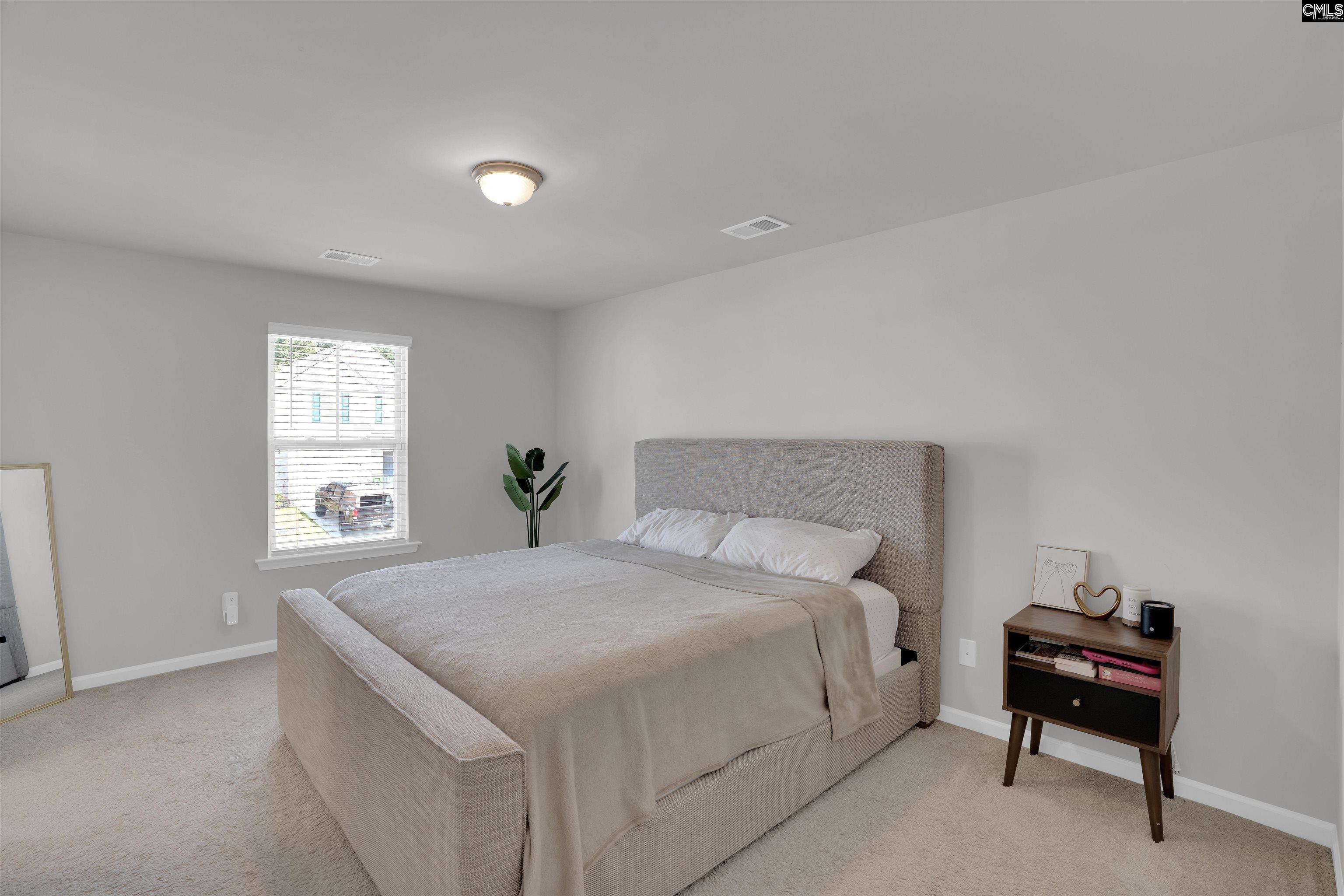 1070 Crescent Moon Loop Hopkins, SC 29061