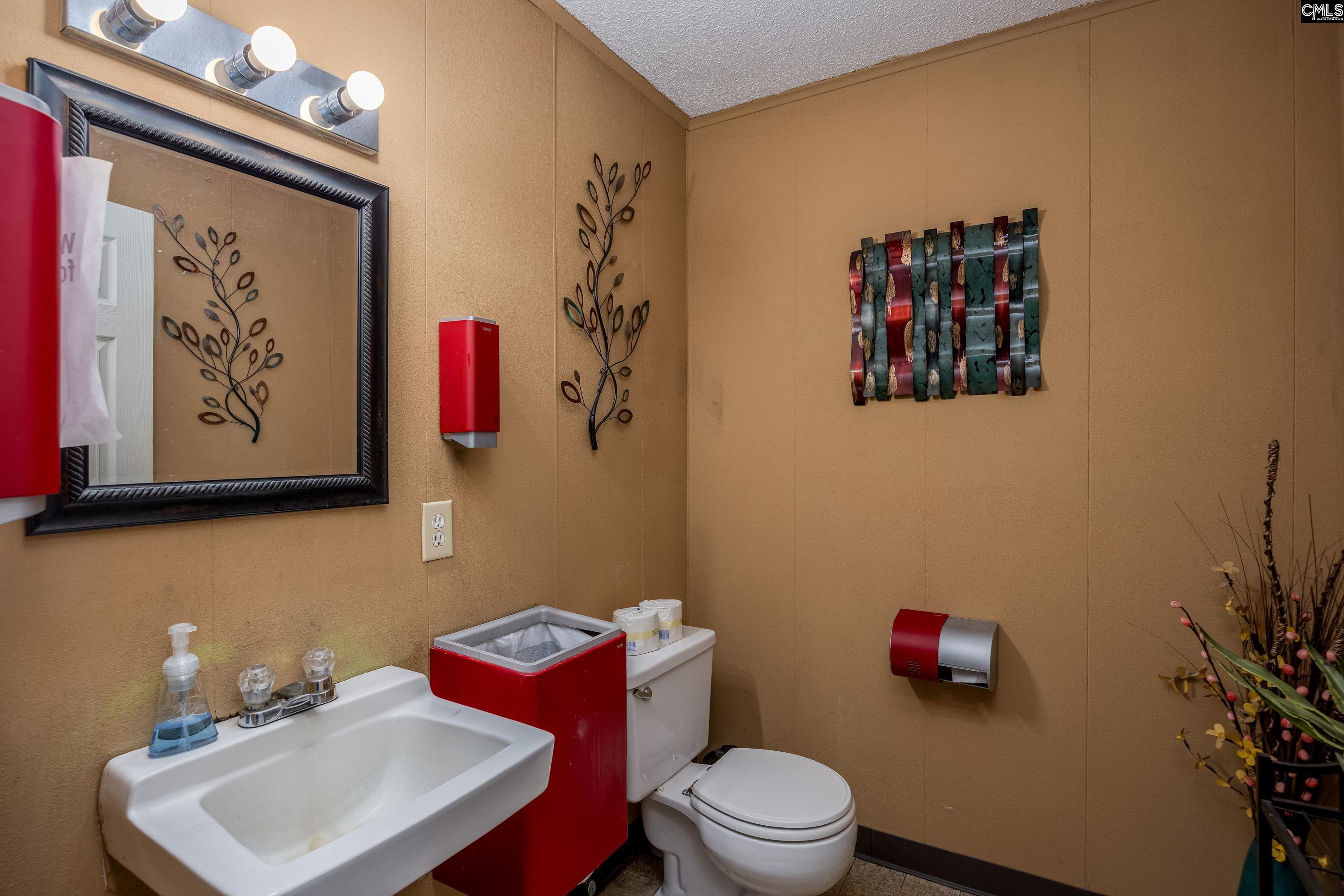 4431 Augusta Road Lexington, SC 29073