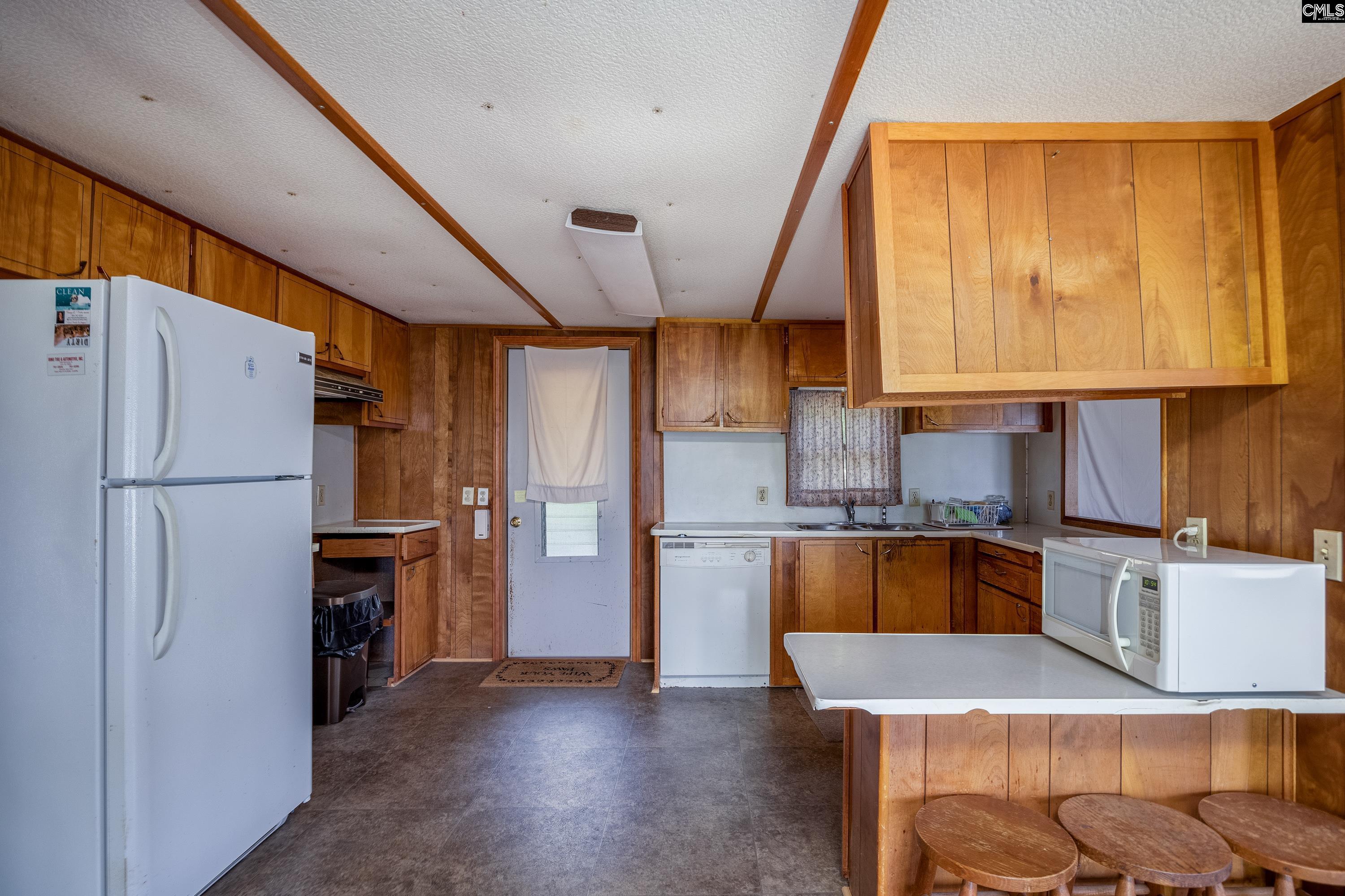 748 Crystal Lake Circle UNIT 3, 5 Chapin, SC 29036