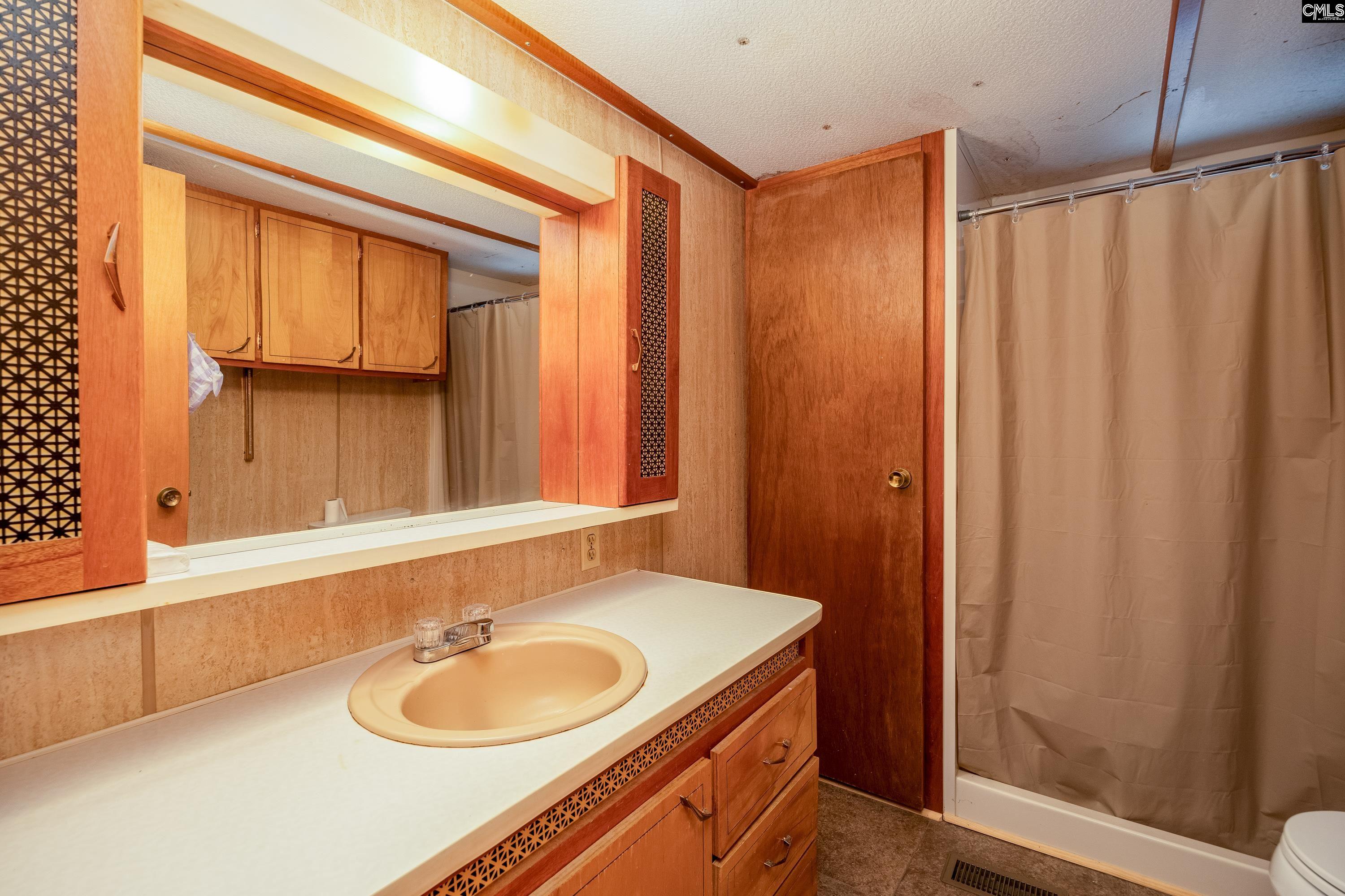 748 Crystal Lake Circle UNIT 3, 5 Chapin, SC 29036