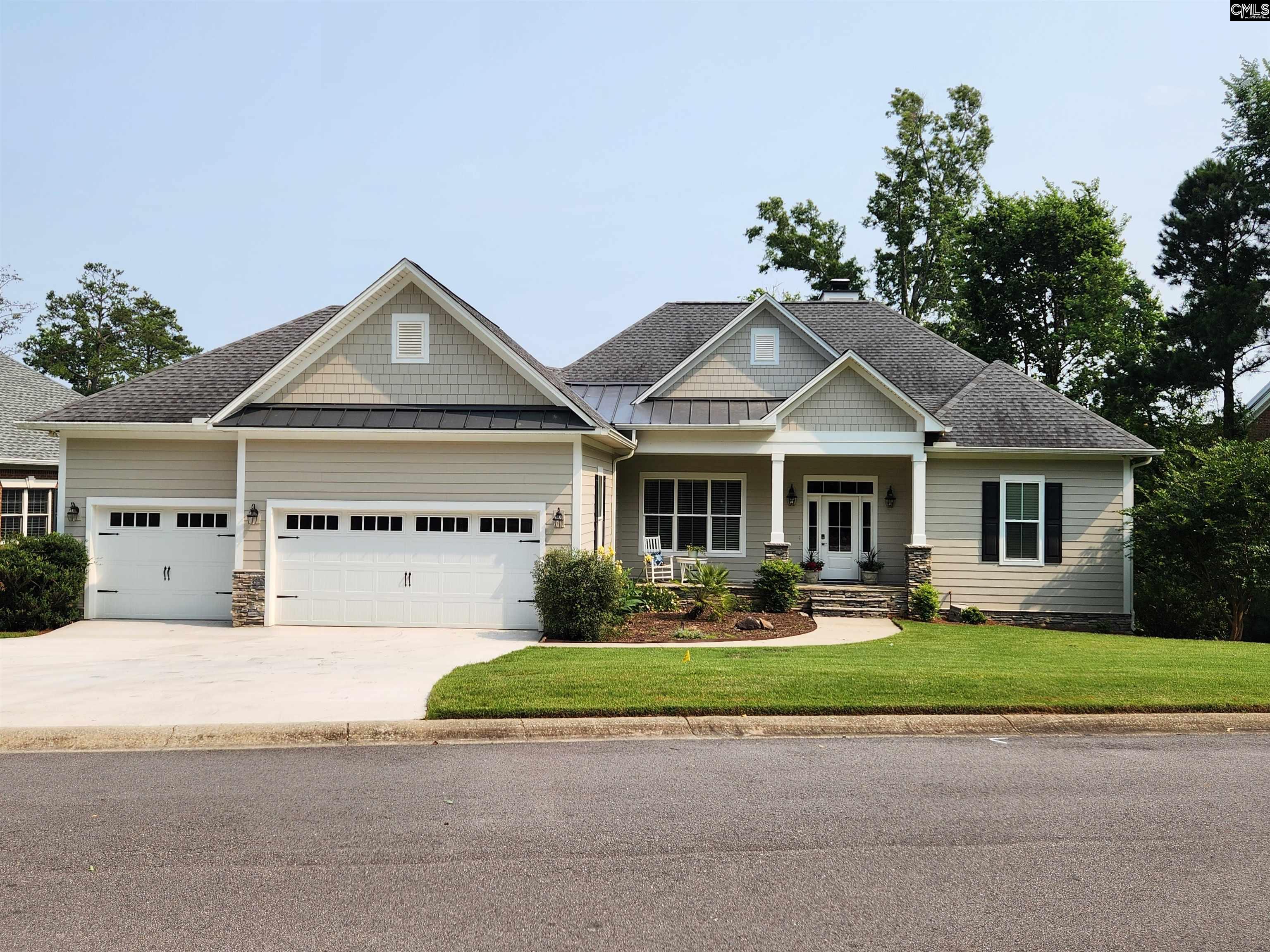 125 Bay Pointe Drive, Chapin, South Carolina image 1