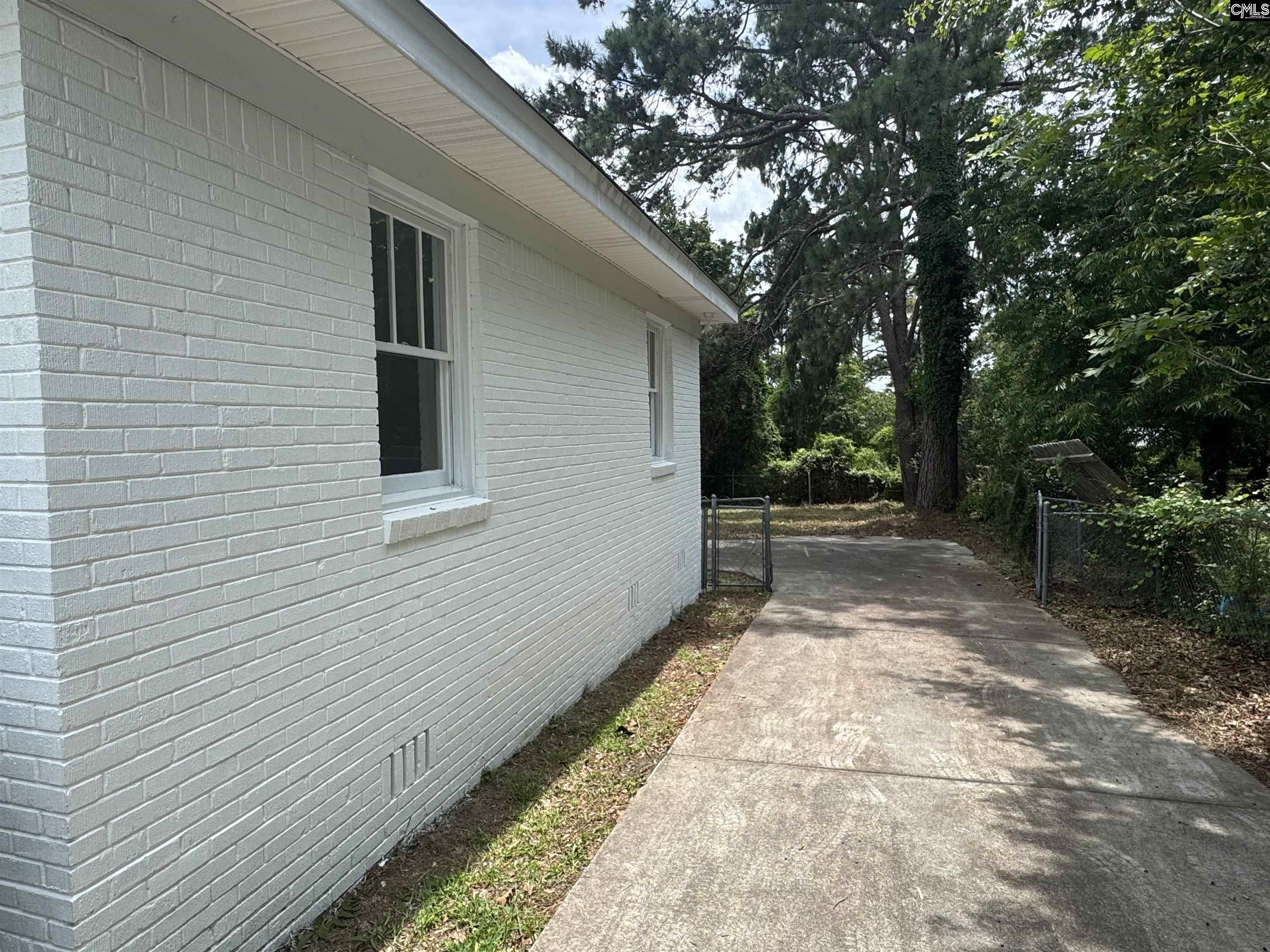 1203 Decatur Street Cayce, SC 29033