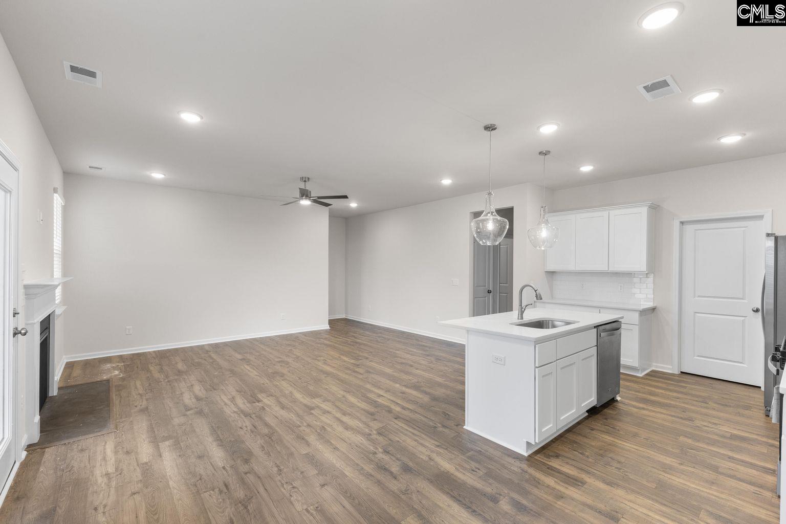 542 Blue Jay Way Lexington, SC 29073