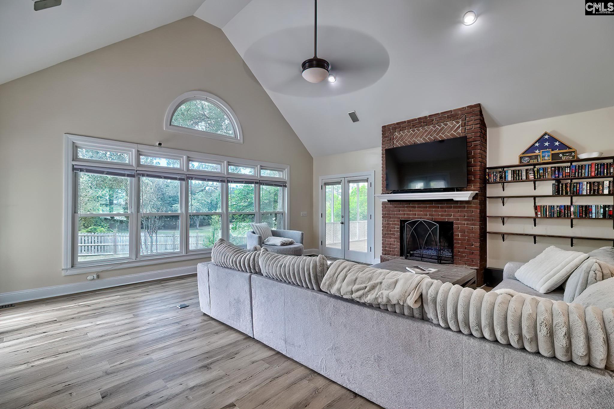 516 Hogans Run Columbia, SC 29229
