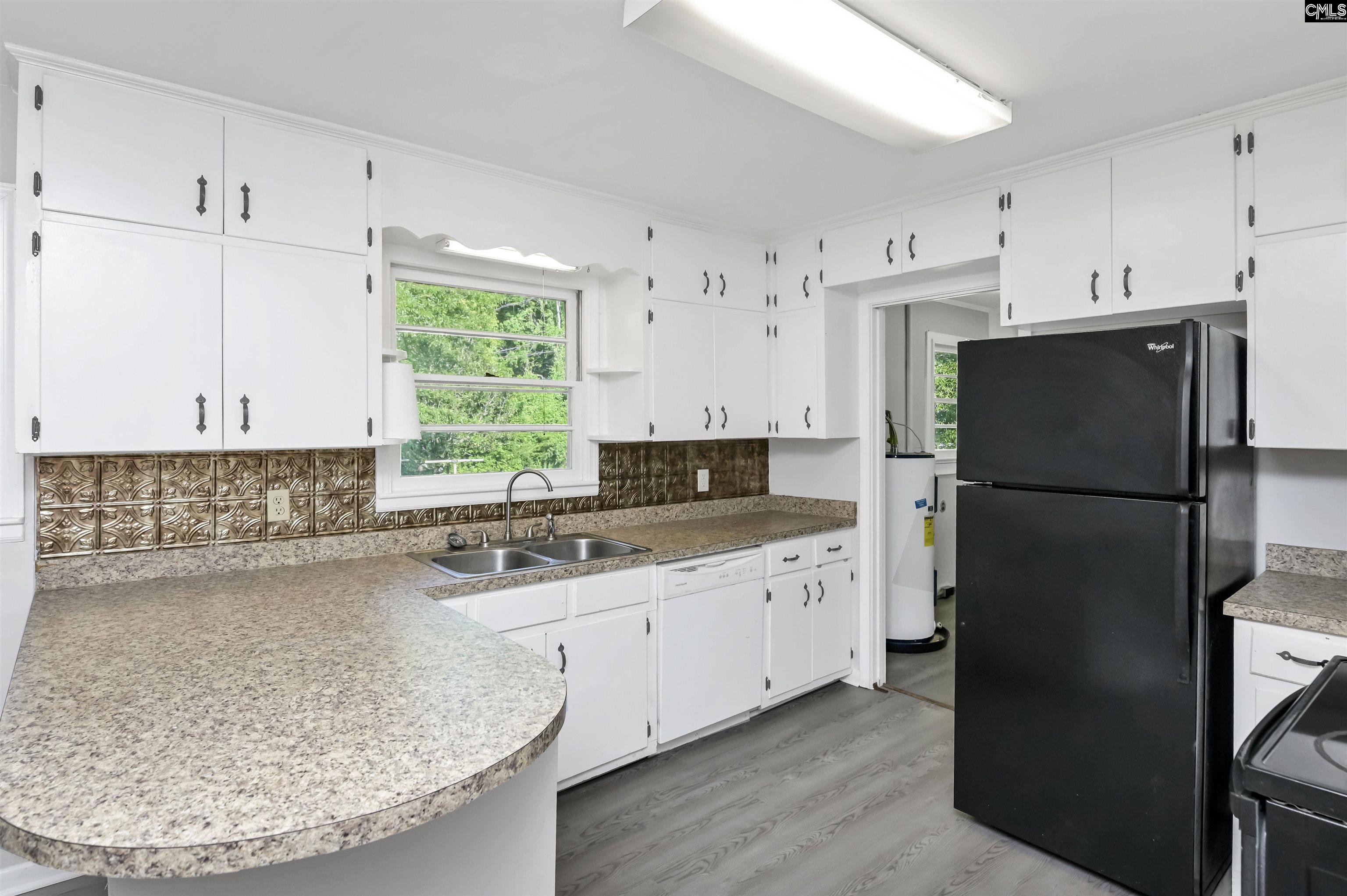 614 Piney Woods Road Columbia, SC 29210