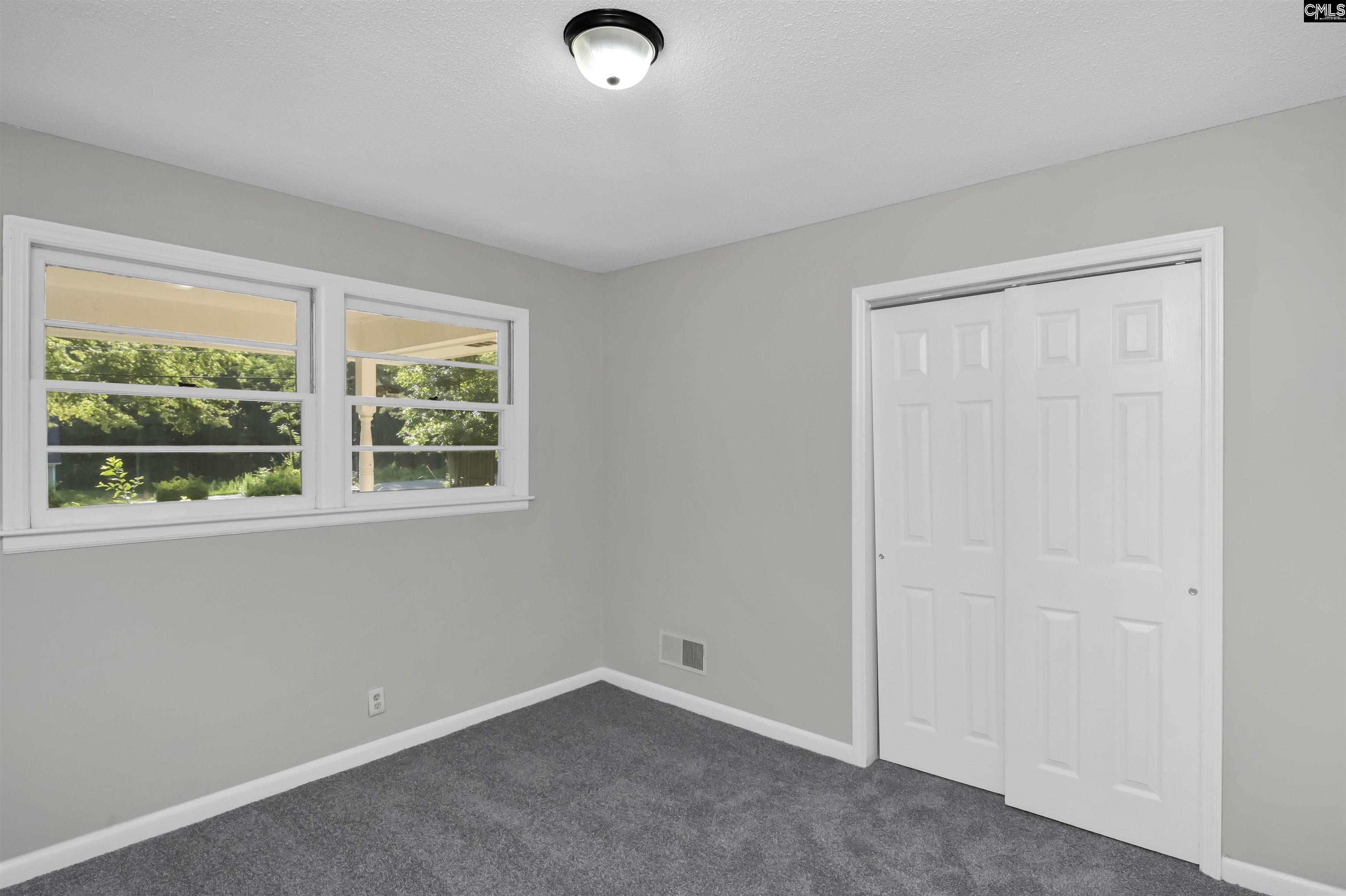614 Piney Woods Road Columbia, SC 29210