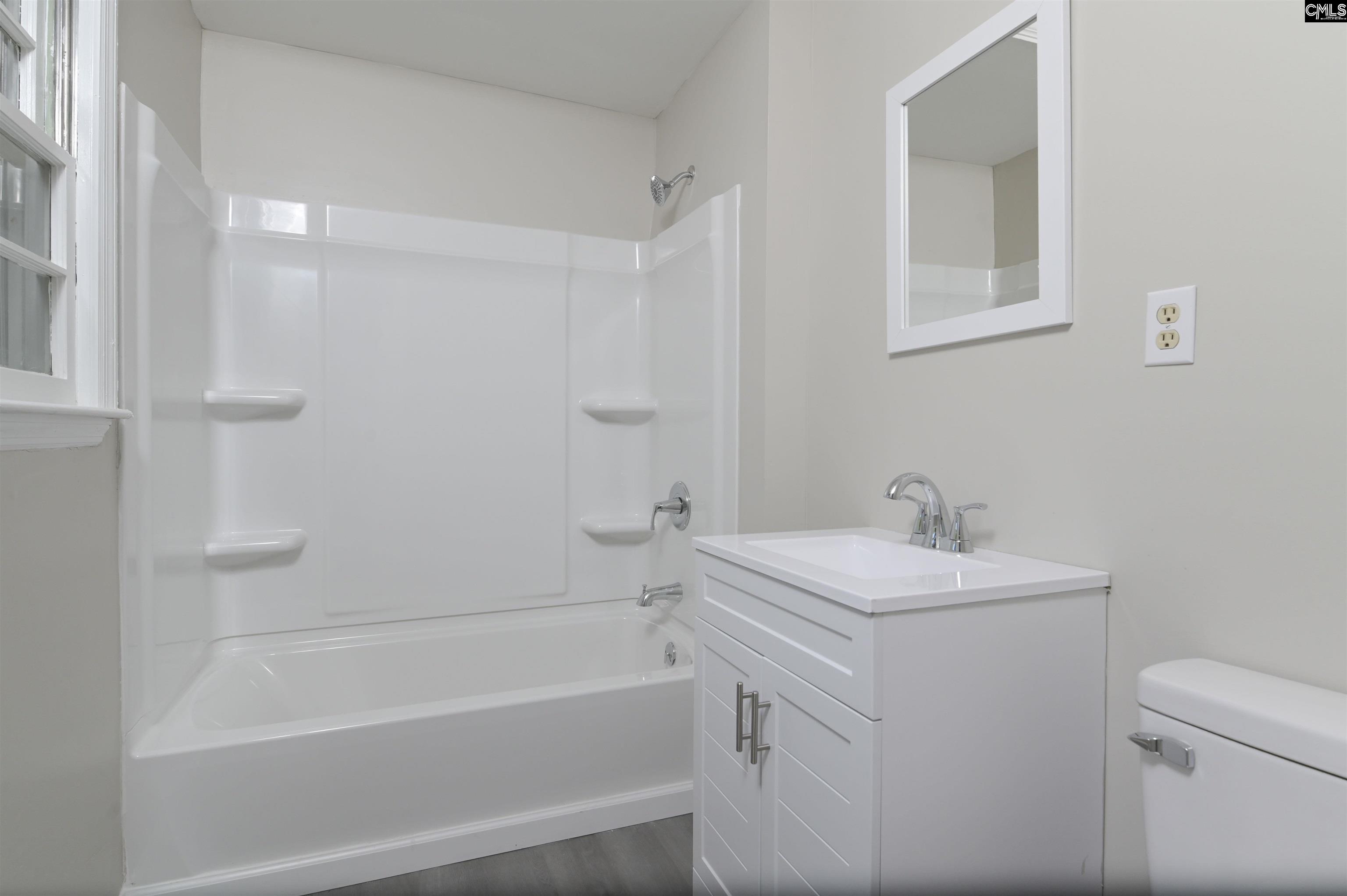 614 Piney Woods Road Columbia, SC 29210