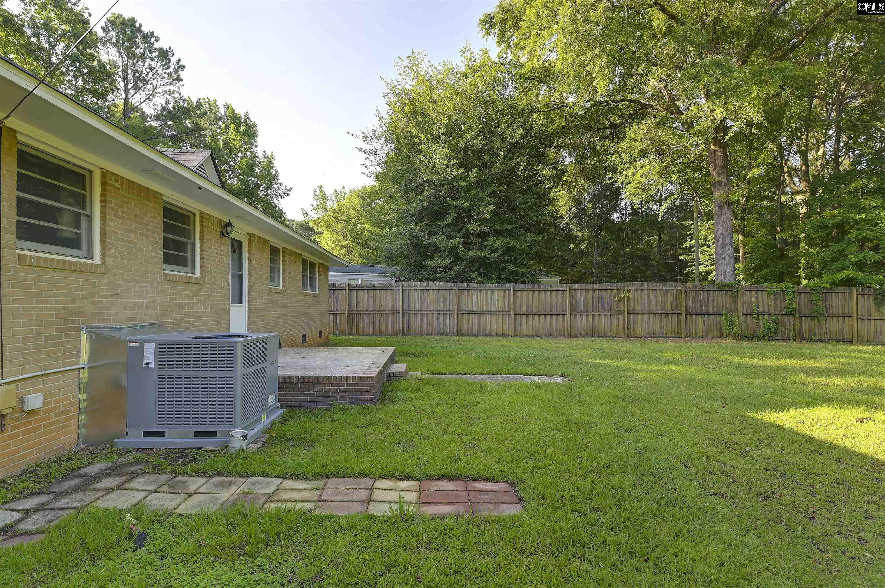 614 Piney Woods Road Columbia, SC 29210