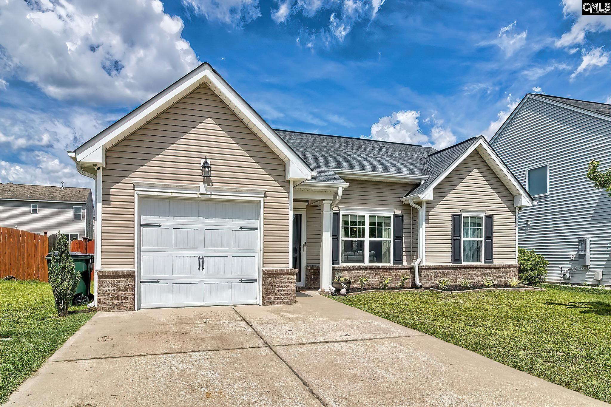 915 Dovefield Lane, Lexington, South Carolina image 2