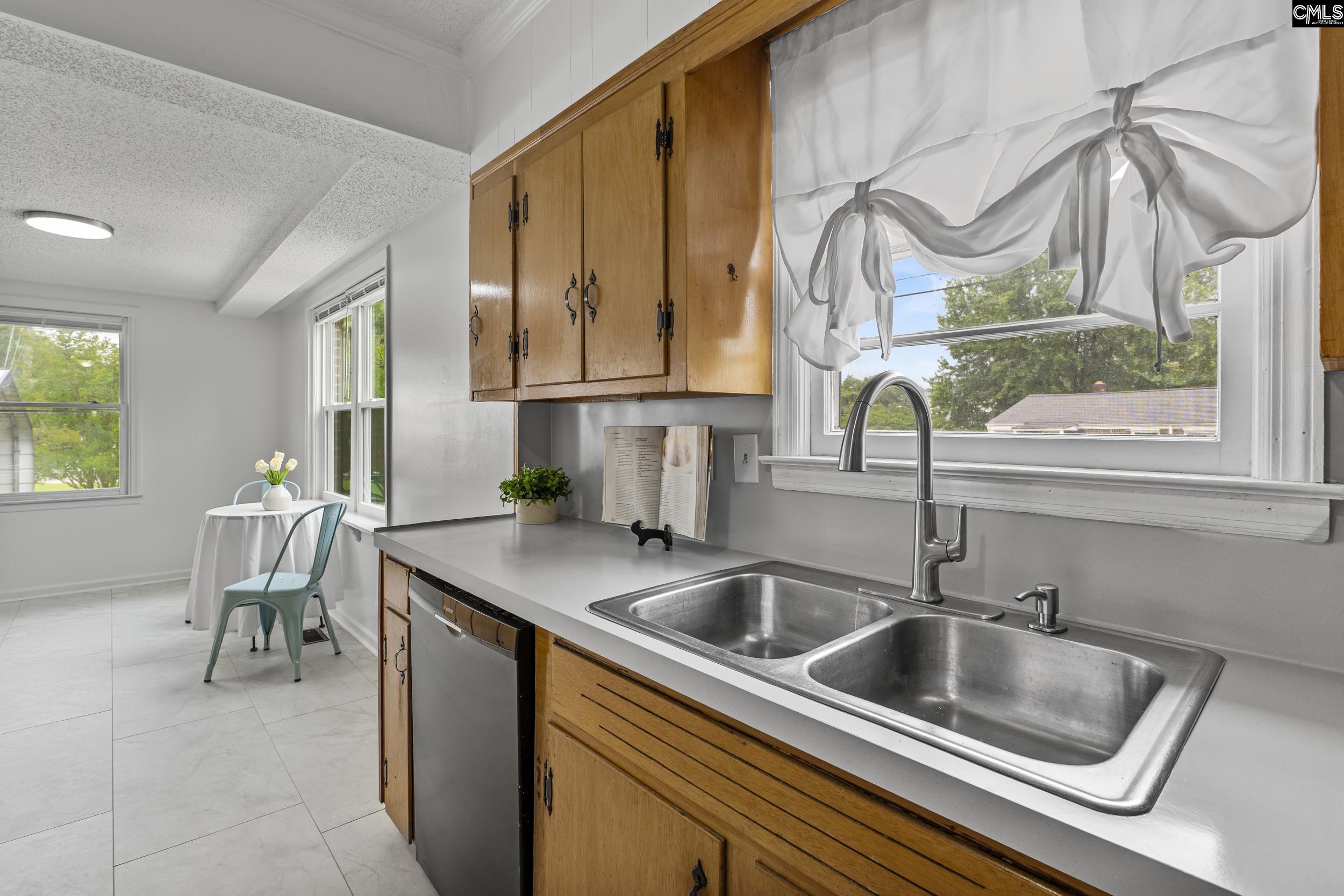 1409 Hazel Street Cayce, SC 29033