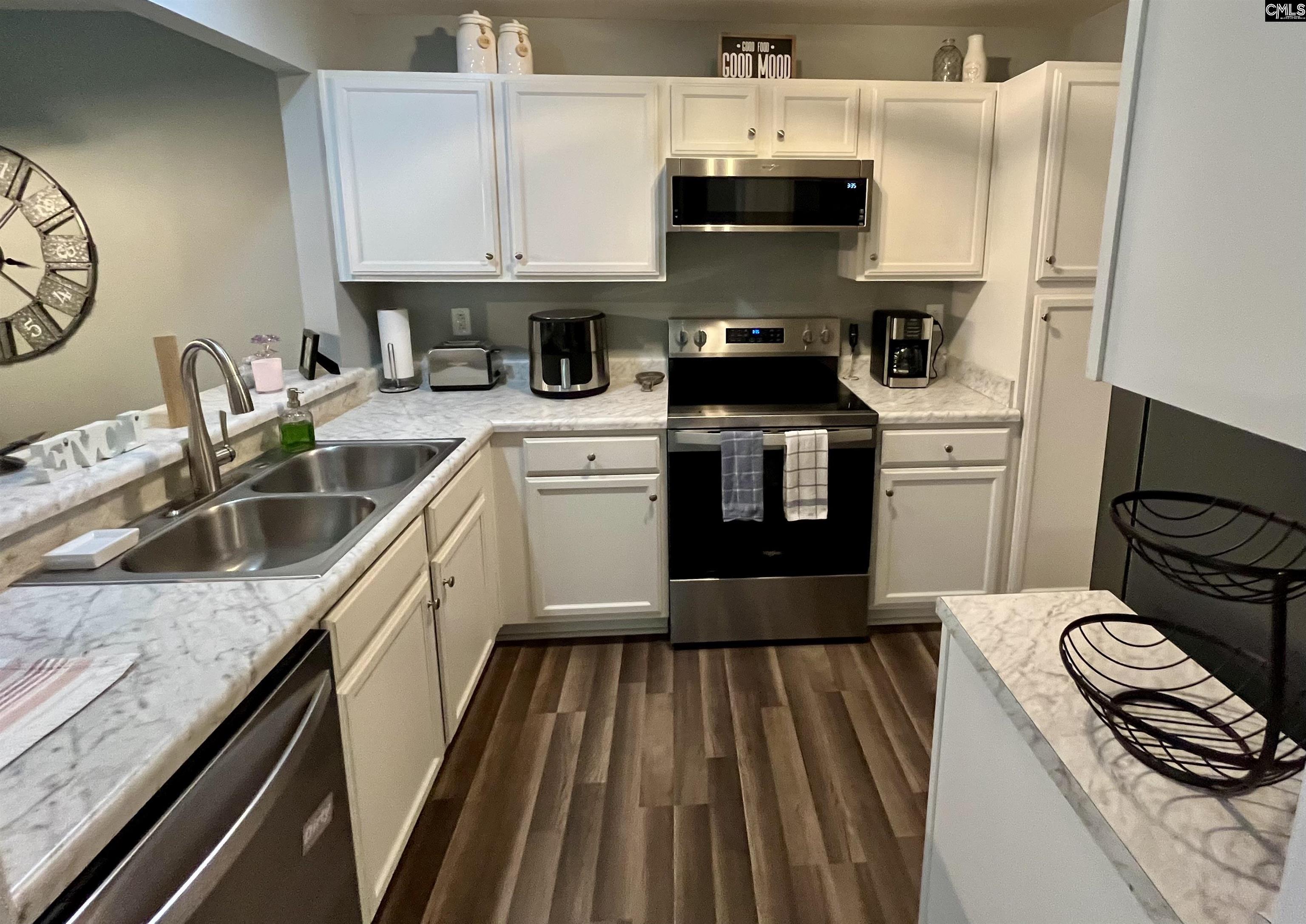 448 Deerwood Street Columbia, SC 29205