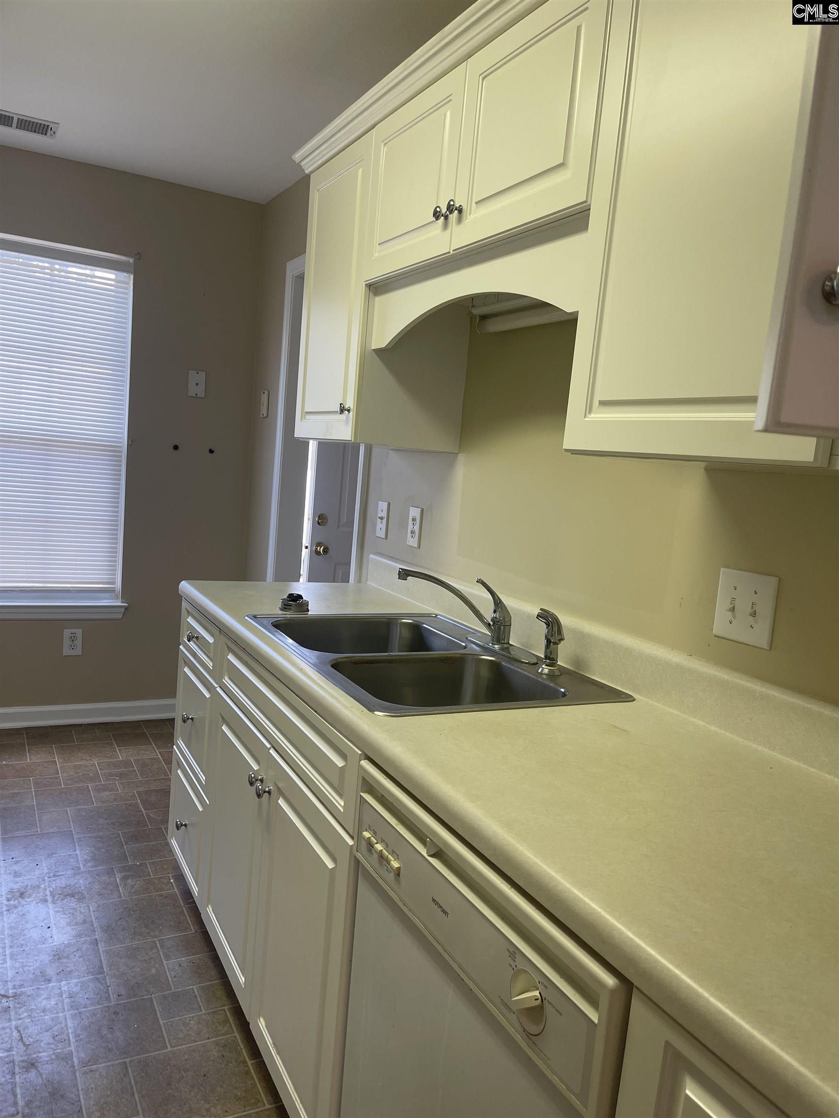 2332 Mall Terrace Court Orangeburg, SC 29118