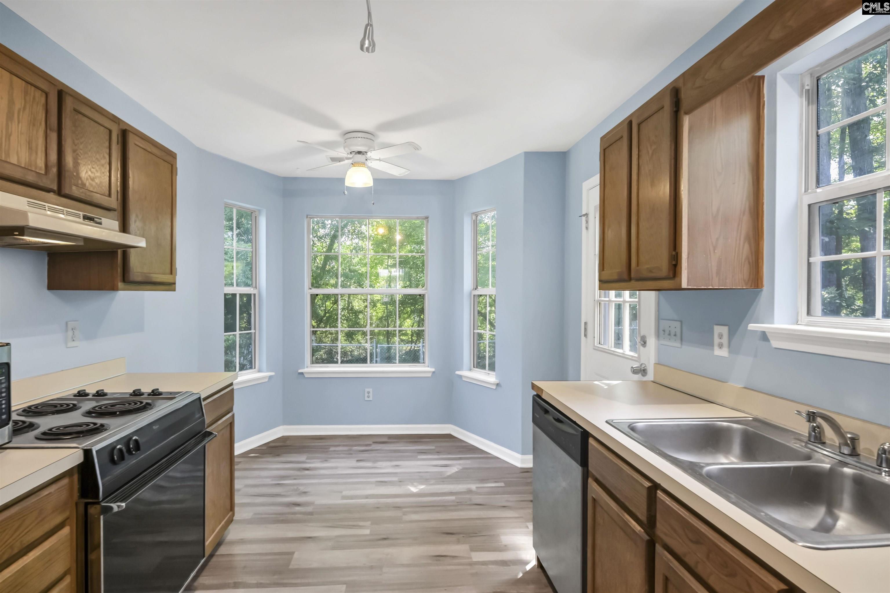 154 Stonewood Drive, West Columbia, South Carolina image 5