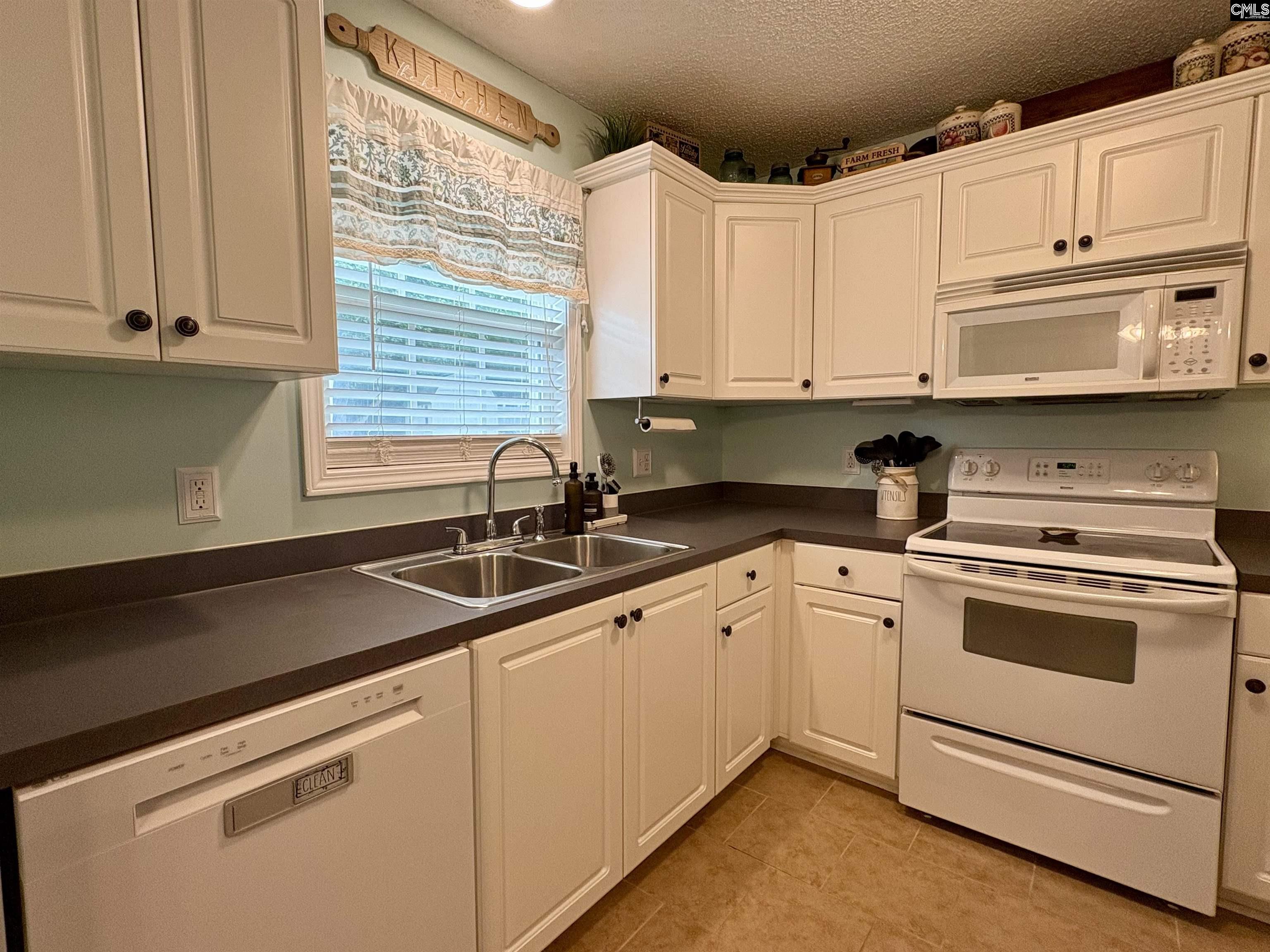 105 Chasehunt Drive, West Columbia, South Carolina image 6