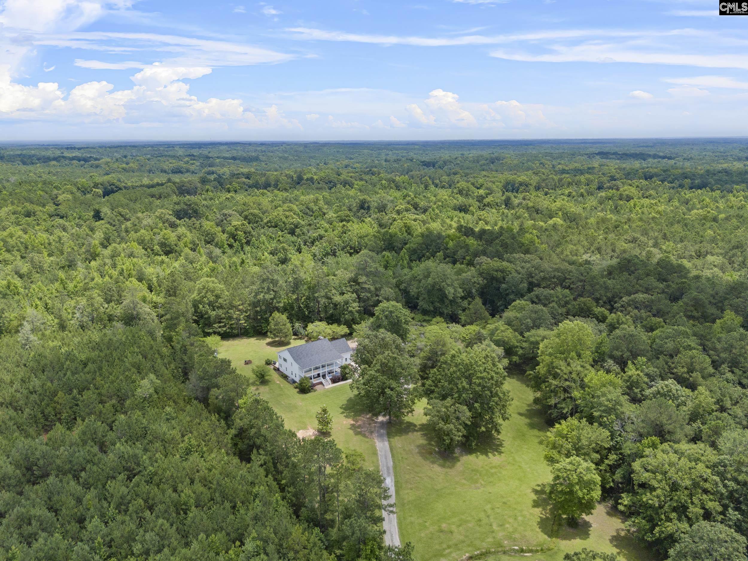 211 Twin Pine Drive, Little Mountain, South Carolina image 5